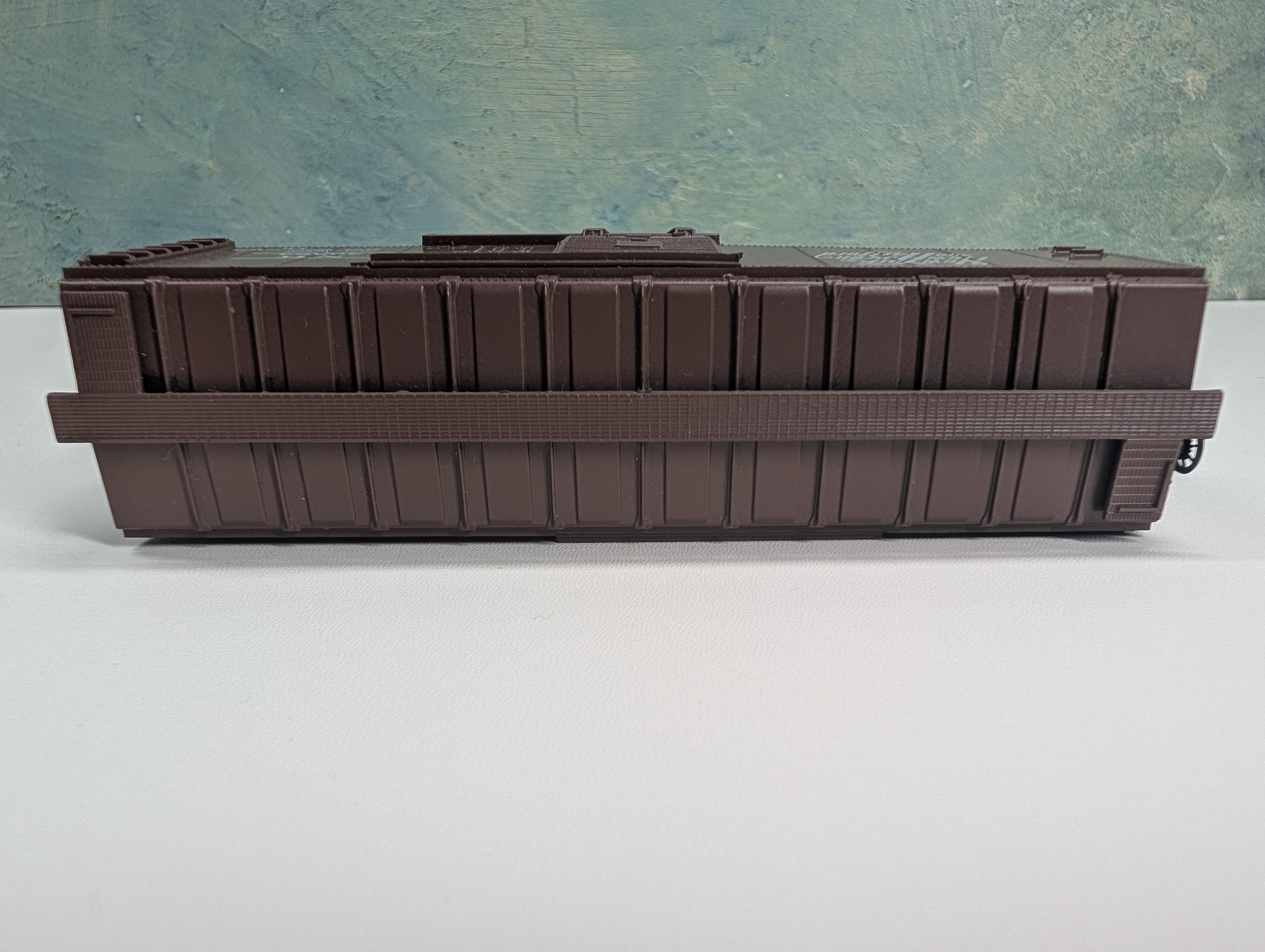 USED Athearn HO Scale 40' Box Car New Haven NH #30564 Metal Wheels