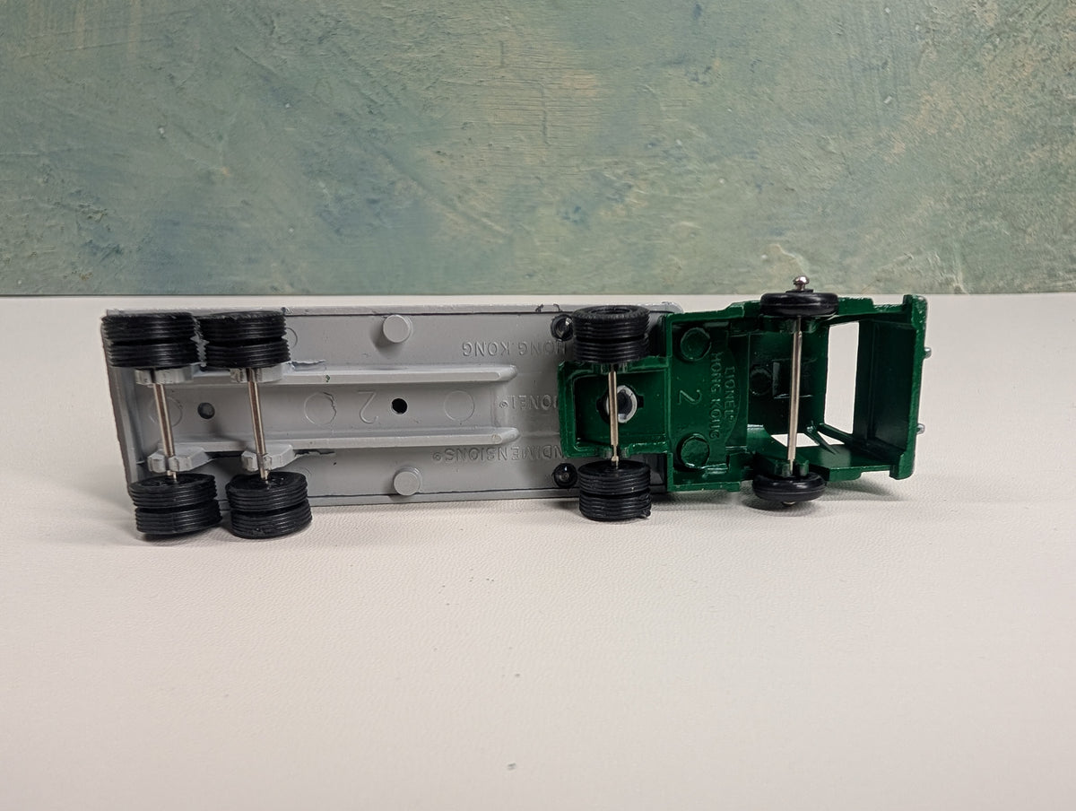 USED Lionel HO Scale Metal Trailer and Cab Southern