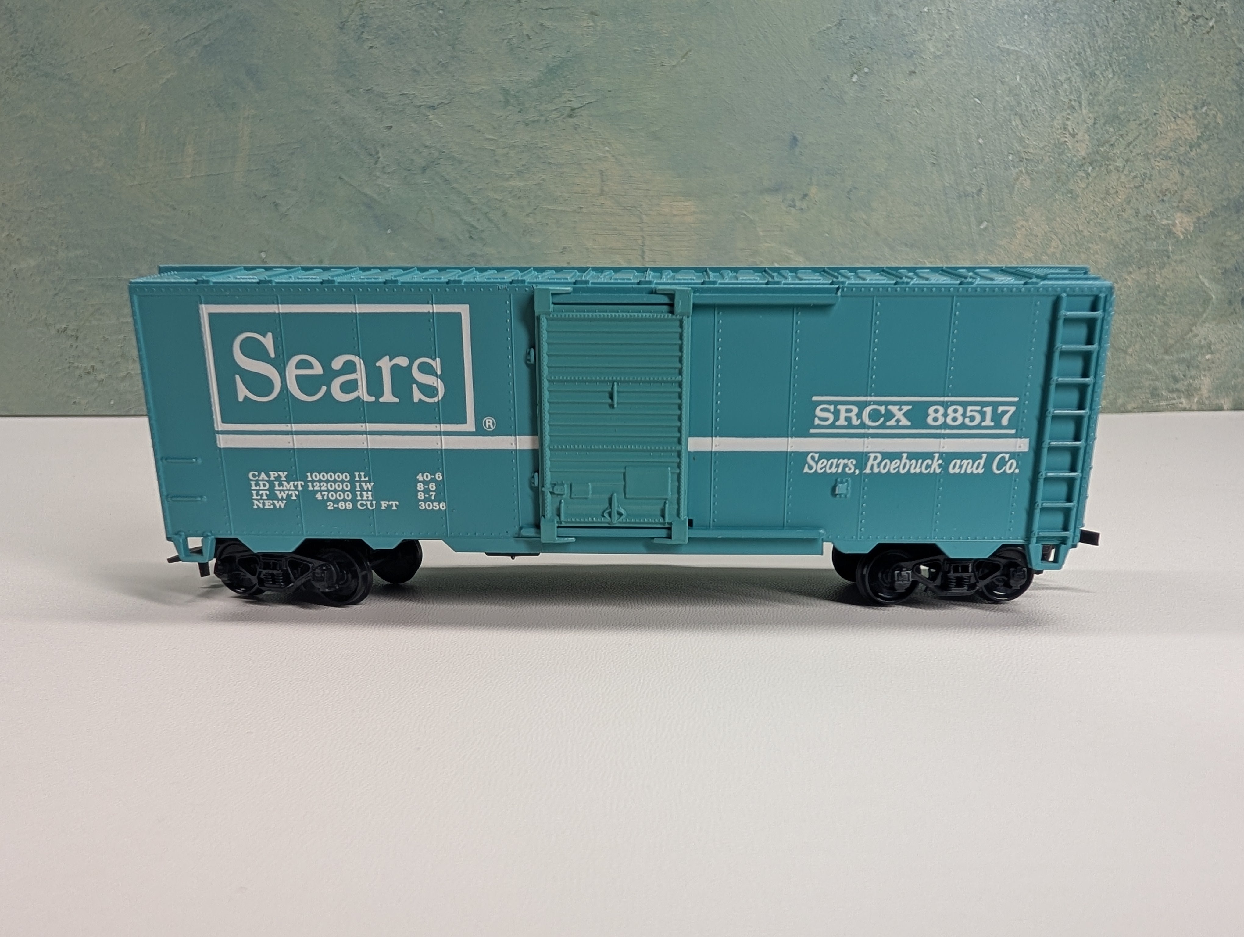 USED Lionel HO Scale 40' Box Car w/ Box Sears SRCX #88517
