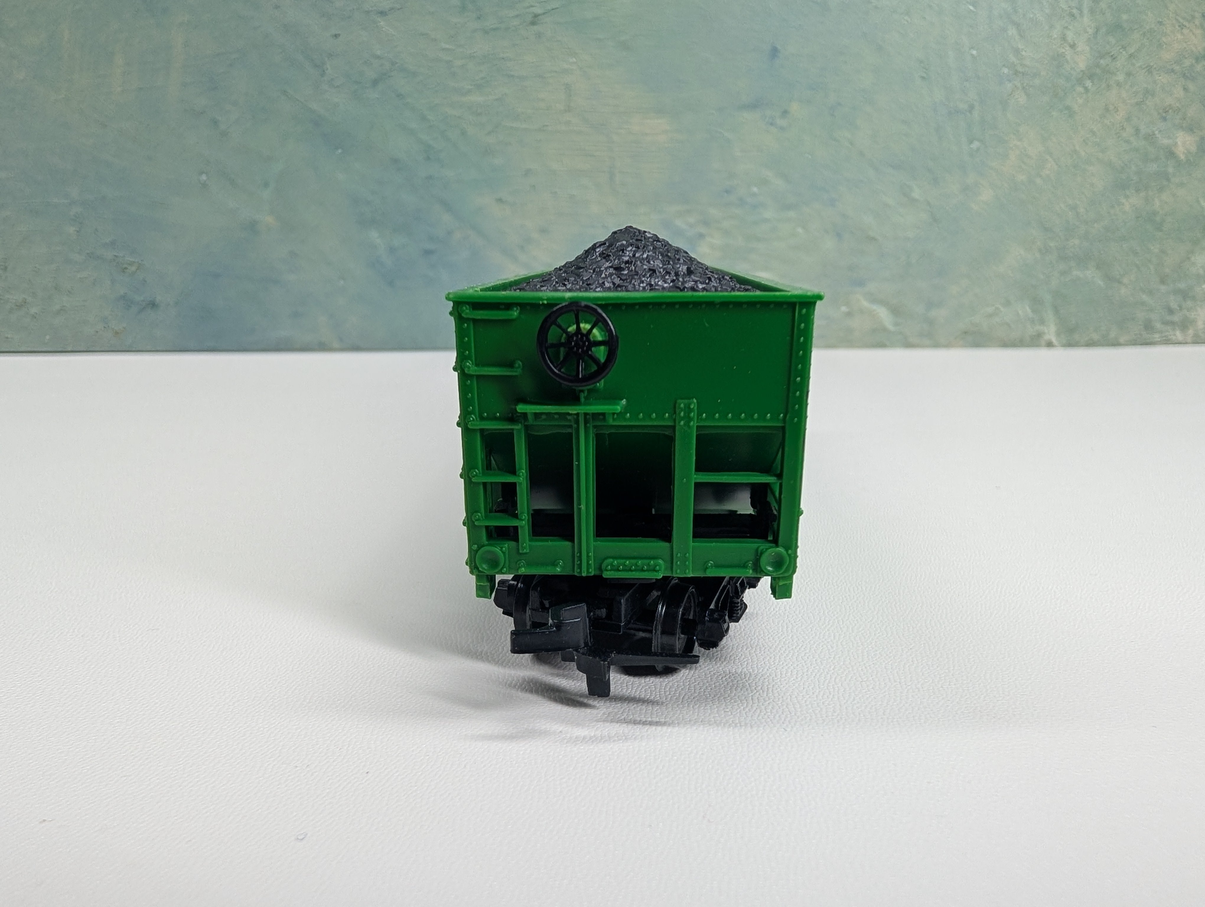 USED Lionel HO Scale 4 Bay Hopper Burlington Northern BN #78555