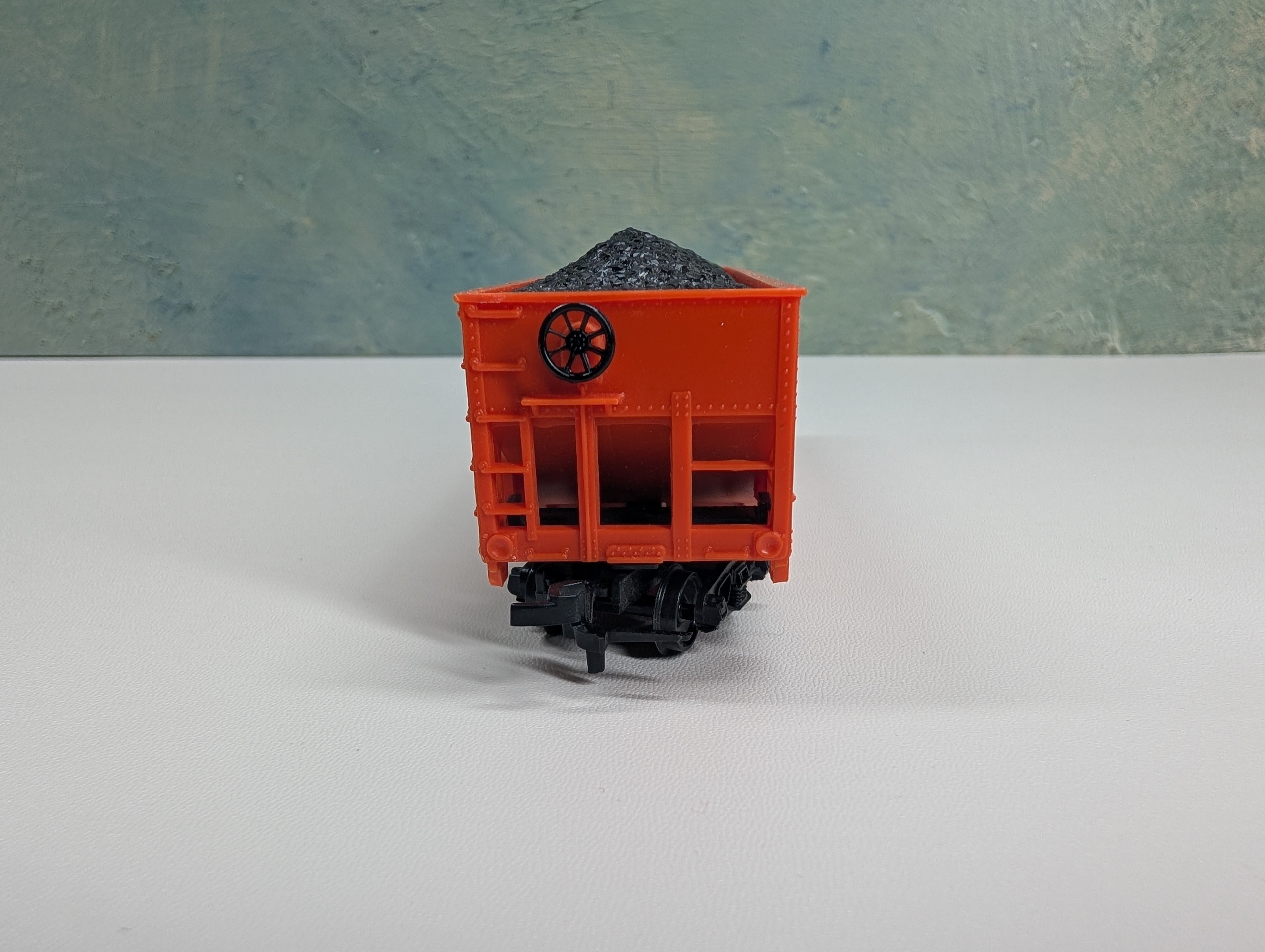 USED Lionel HO Scale 4 Bay Hopper Rio Grande D&RGW #78556