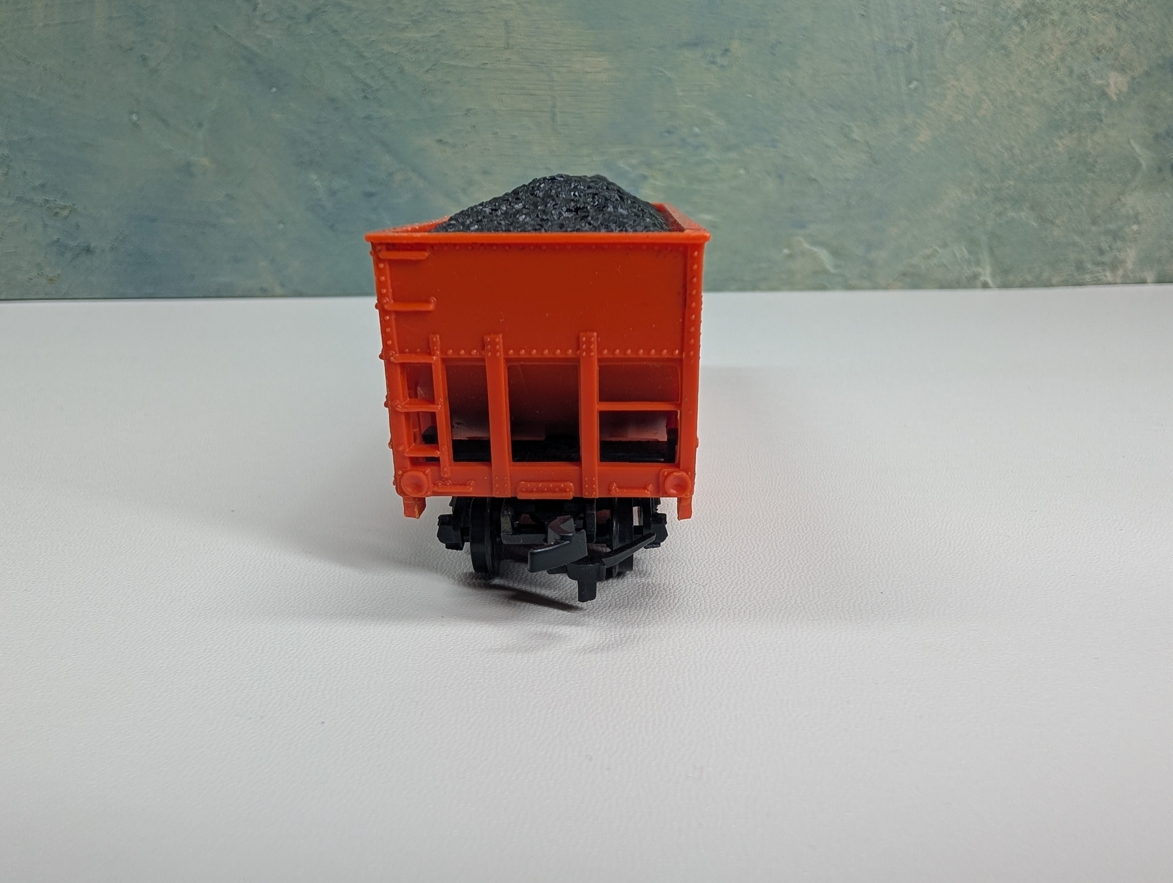 USED Lionel HO Scale 4 Bay Hopper Rio Grande D&RGW #78556