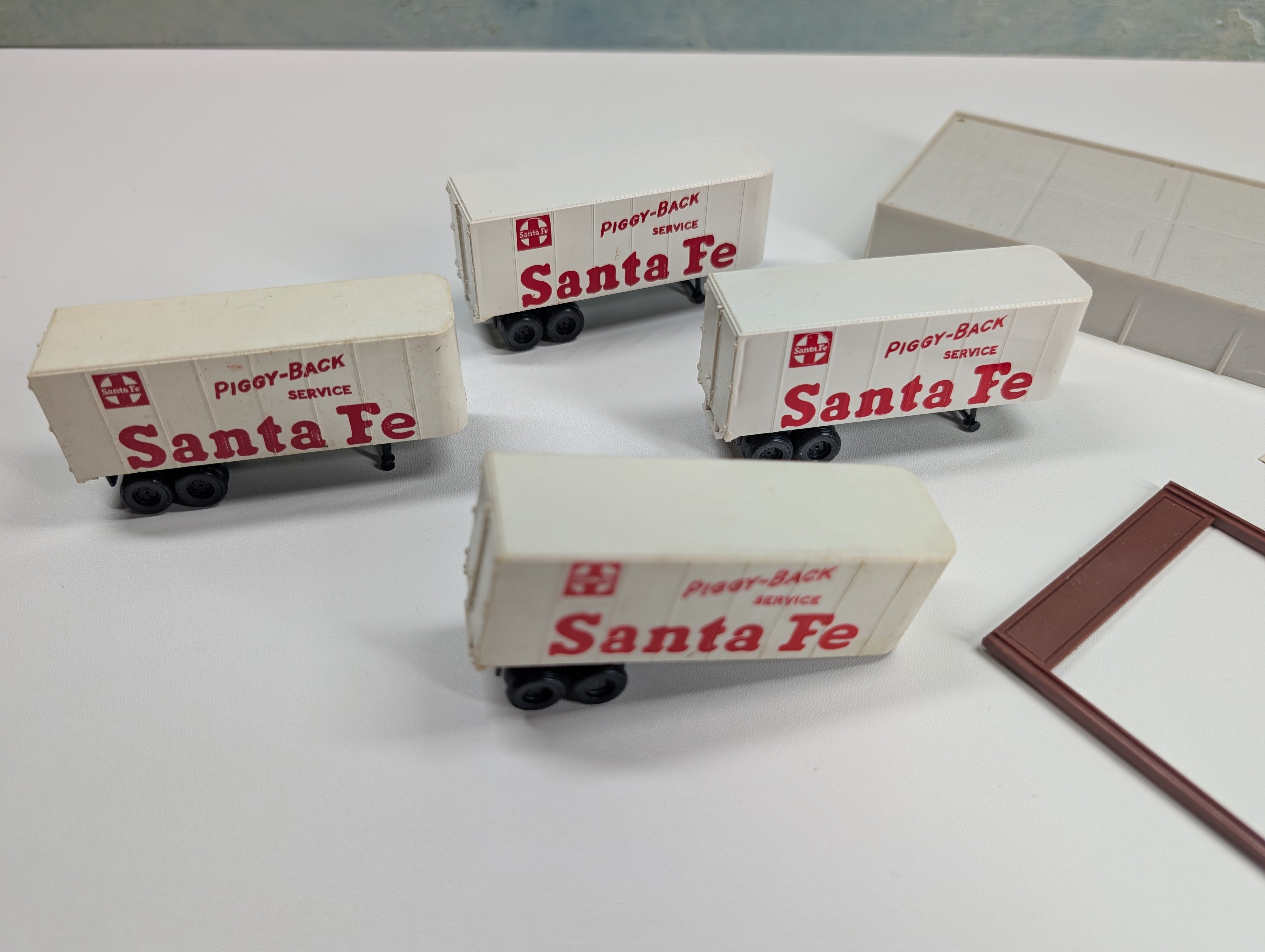 USED Tyco HO Scale Truck Terminal