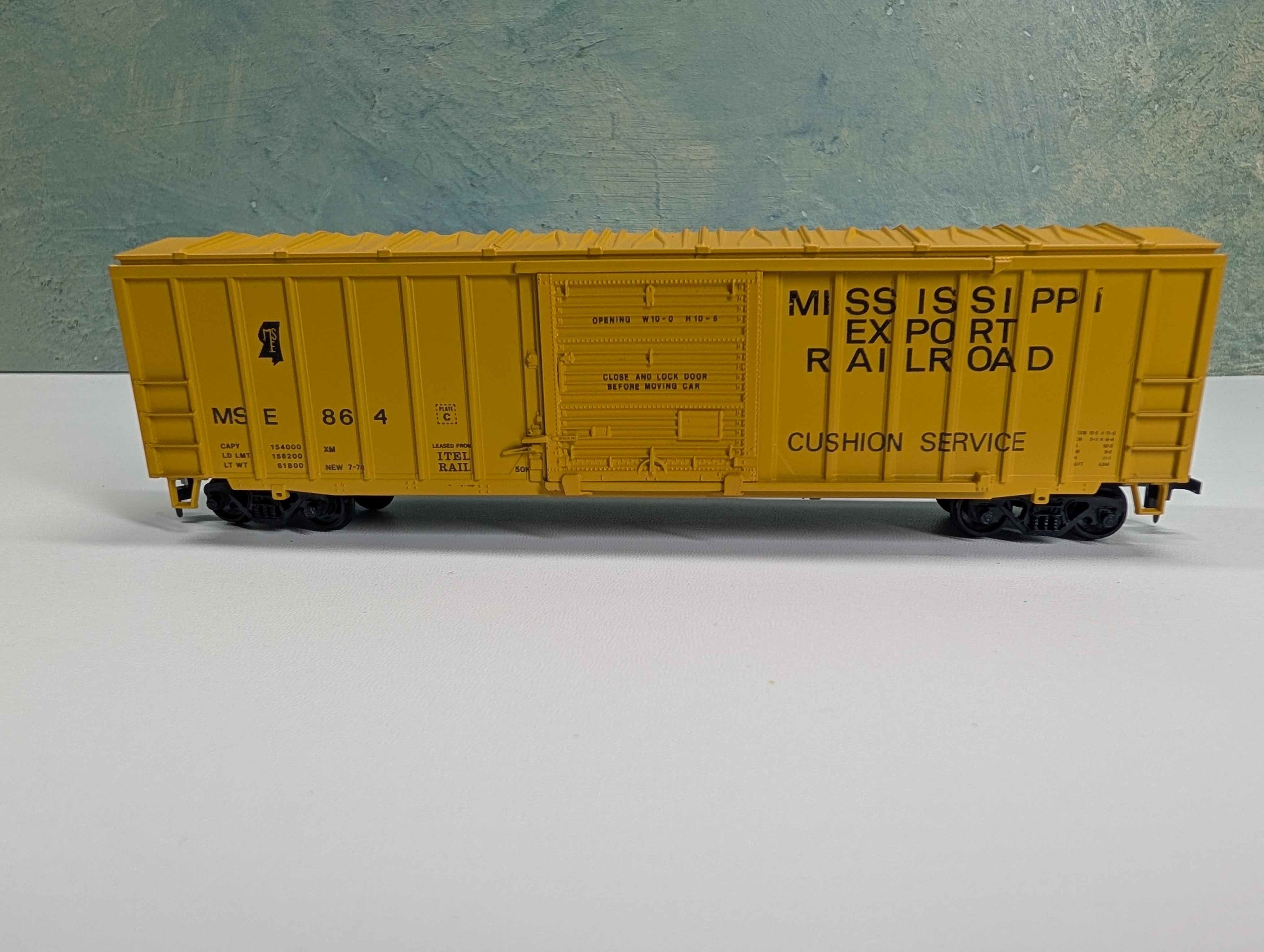 USED Athearn HO Scale 50' Box Car Mississippi Export Railroad MSE #864 Bev-Bel