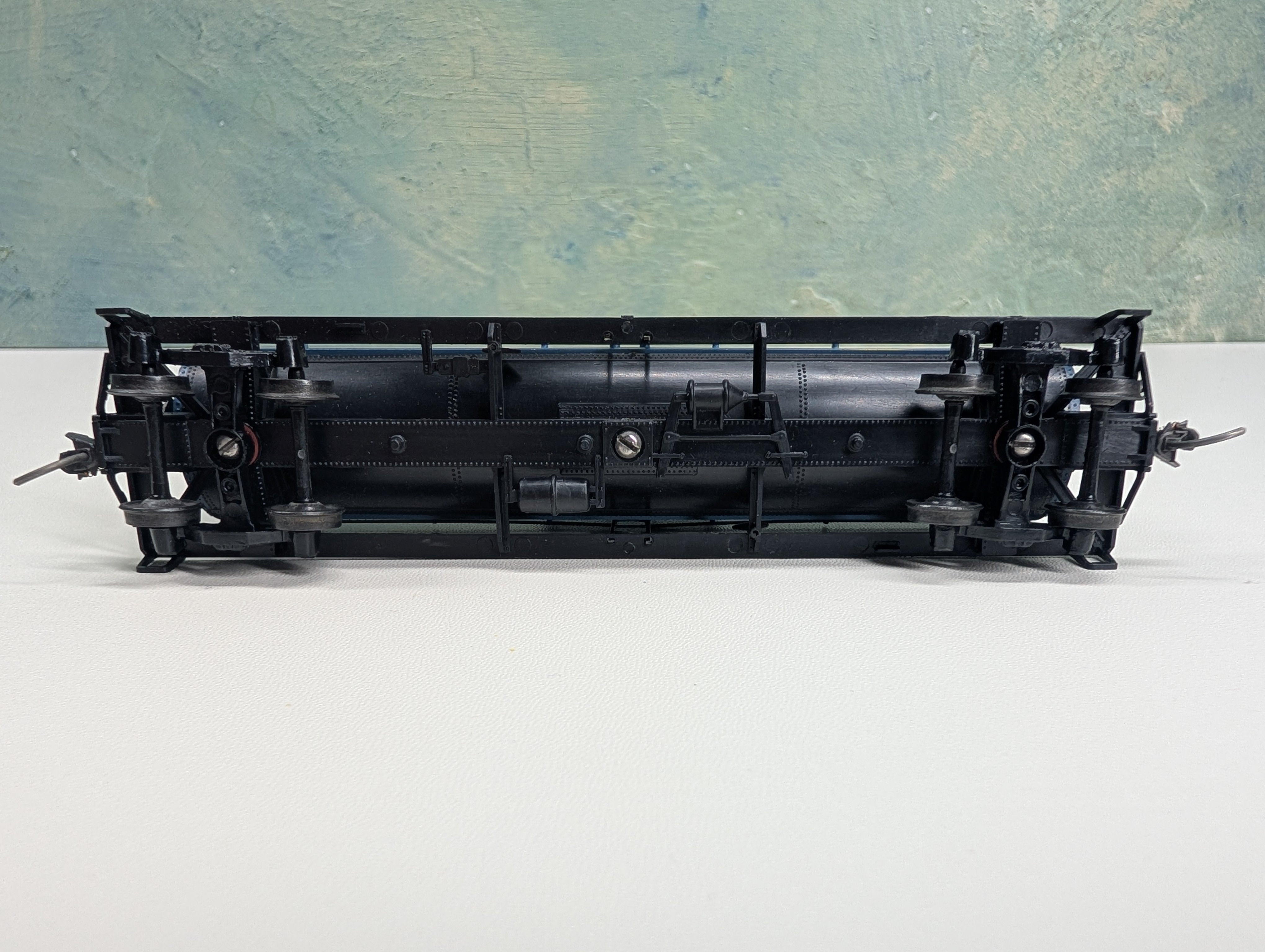 USED Athearn HO Scale Chemical Tank Car DOW #X-38370