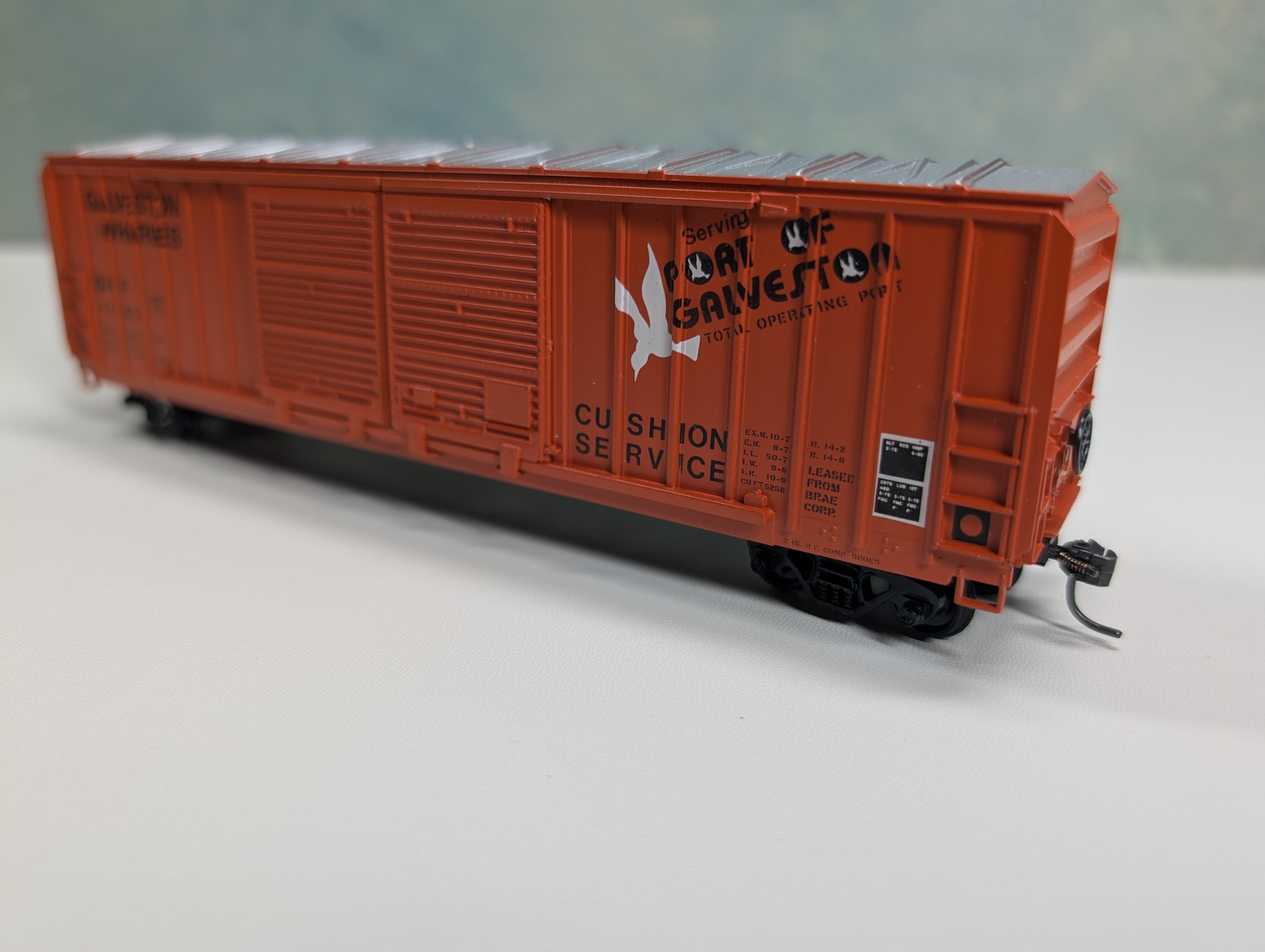 USED Athearn HO Scale 50' DD Box Car Galveston Wharves GWF #1053