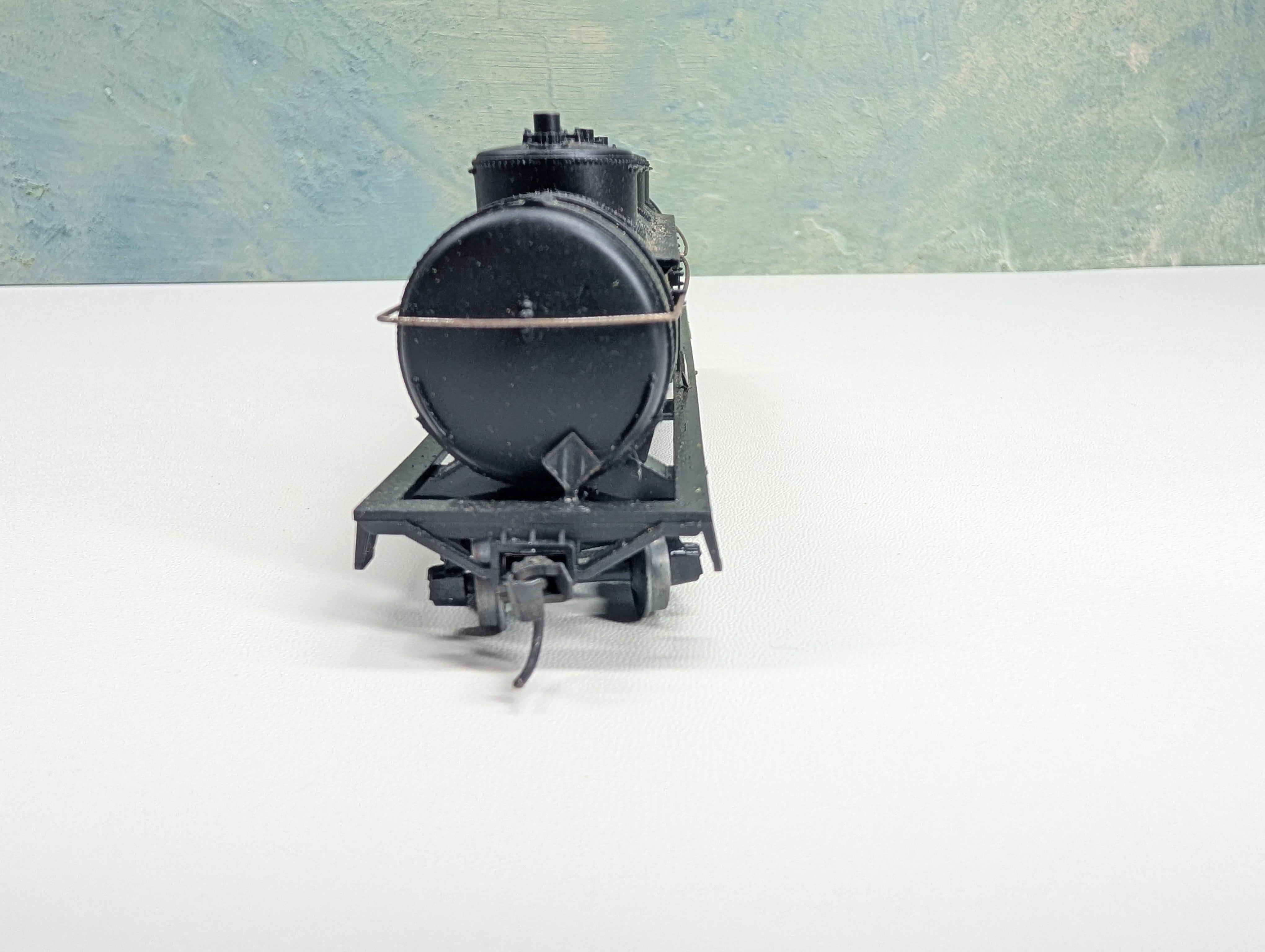 USED Athearn HO Scale Triple Dome Tank Car Koppers KPCX #1901 Metal Wheels