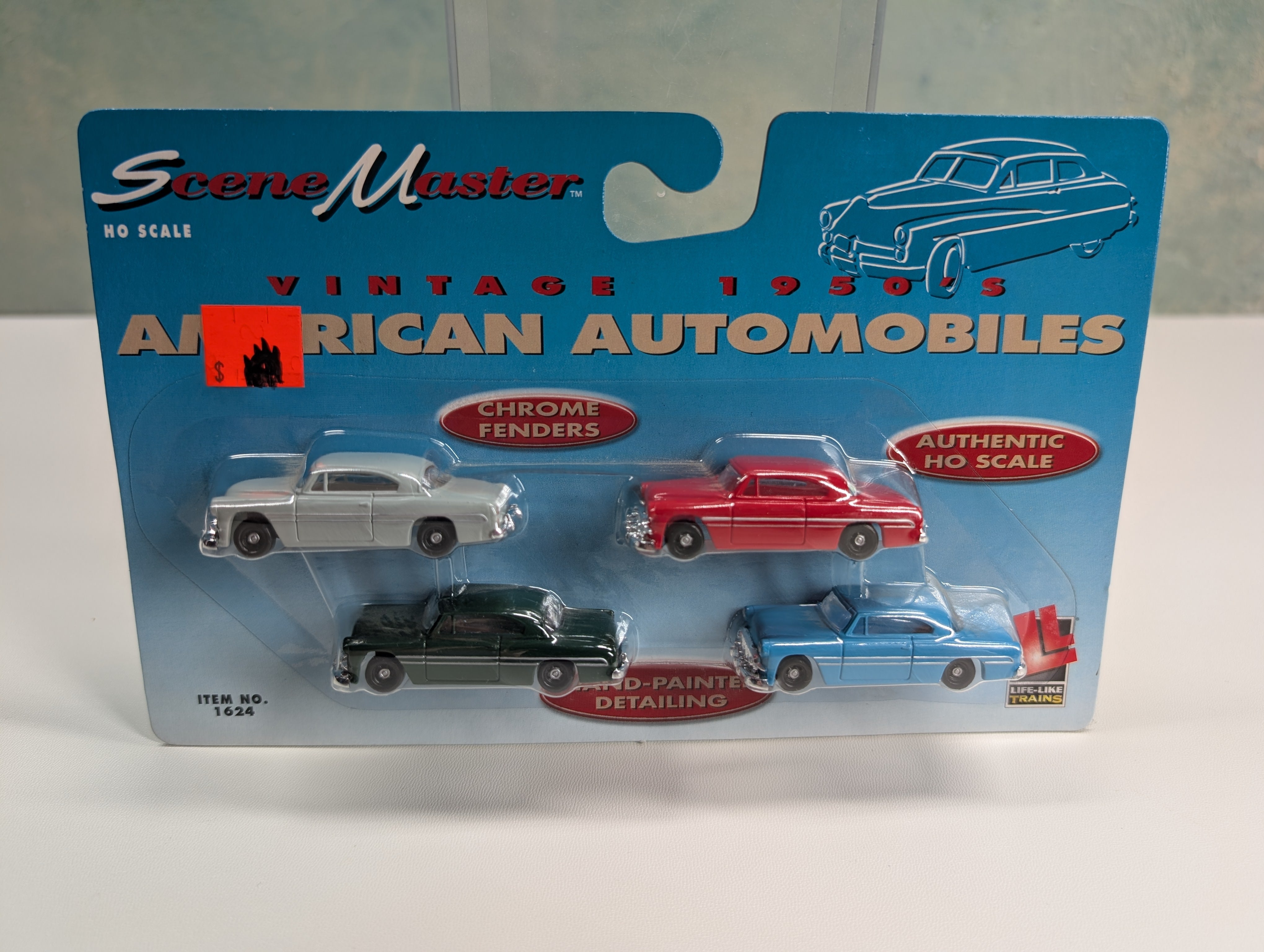 Life-Like 1624 HO Scale 1950s American Automobiles (4 pcs)