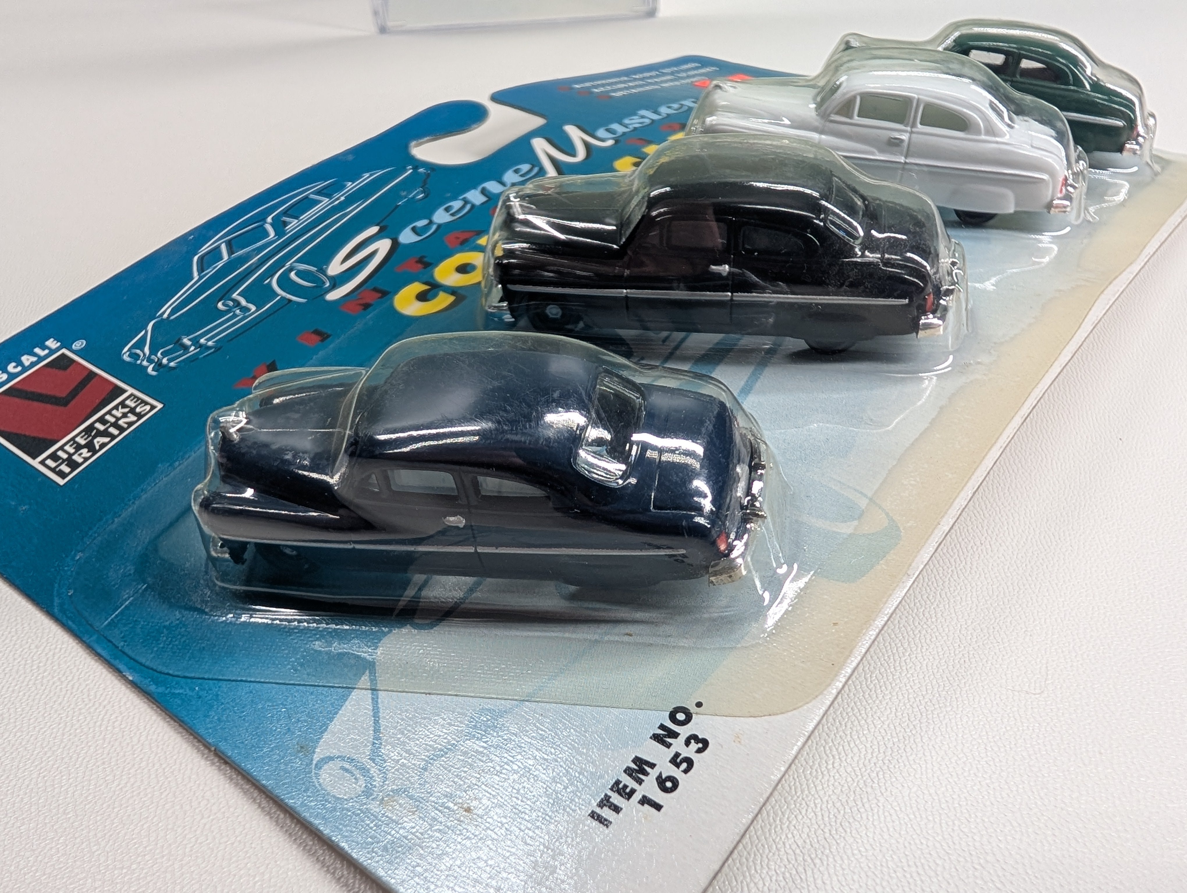 Life-Like 1653 HO Scale 1950s Coupe Cars (4 pcs)