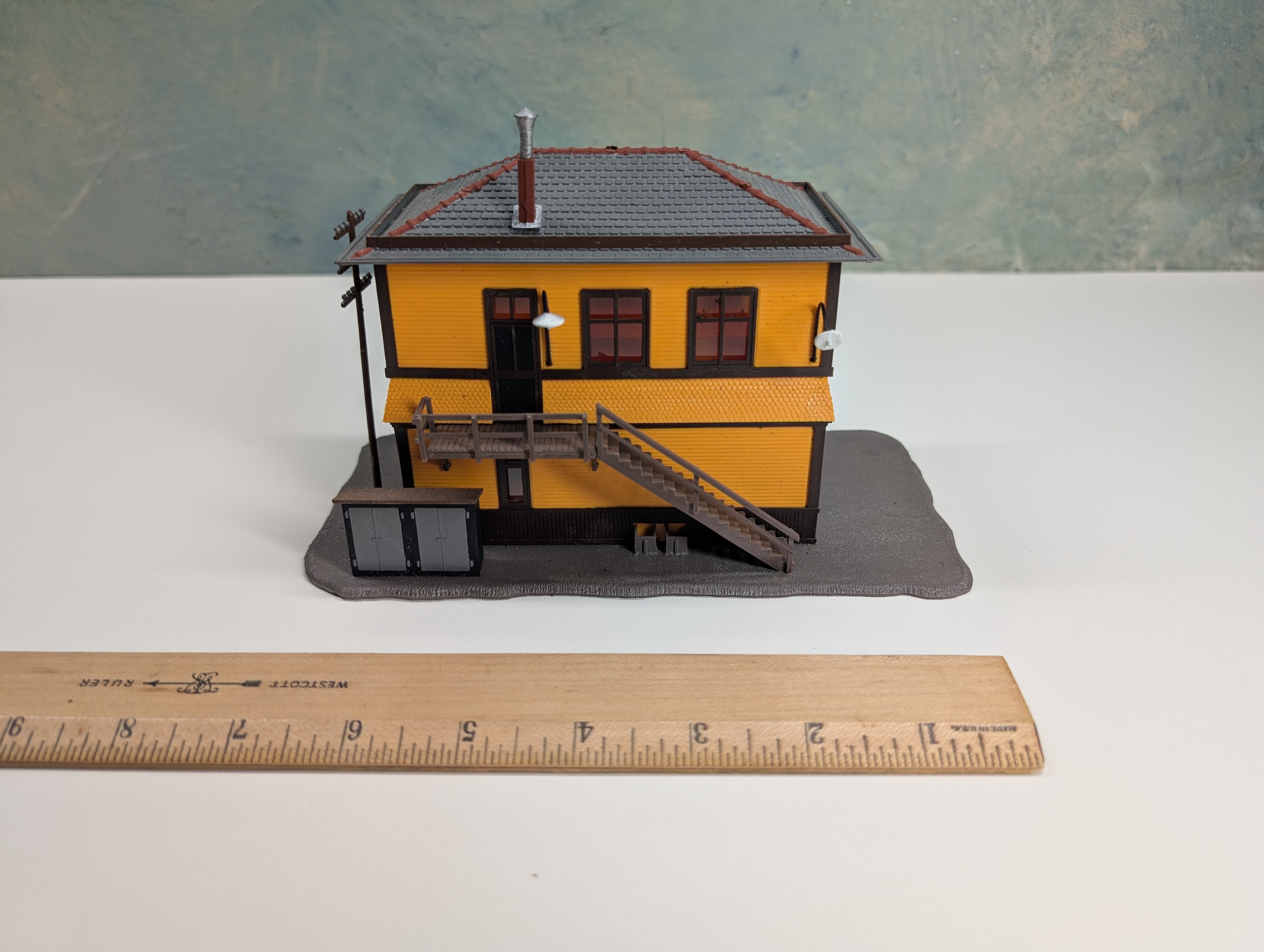 USED Pola HO Scale Yard Tower, Railroad Building
