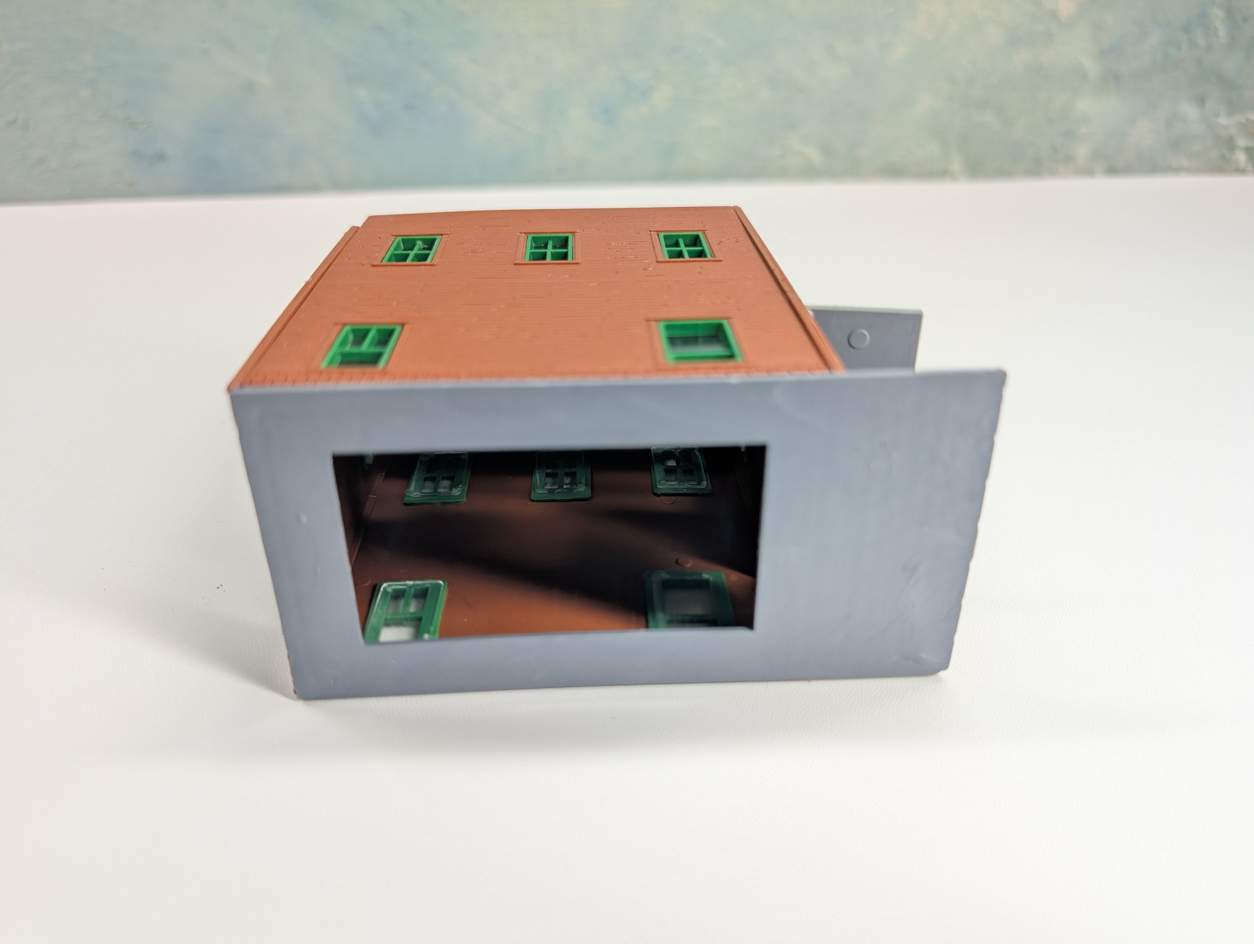 USED HO Scale Boarding House