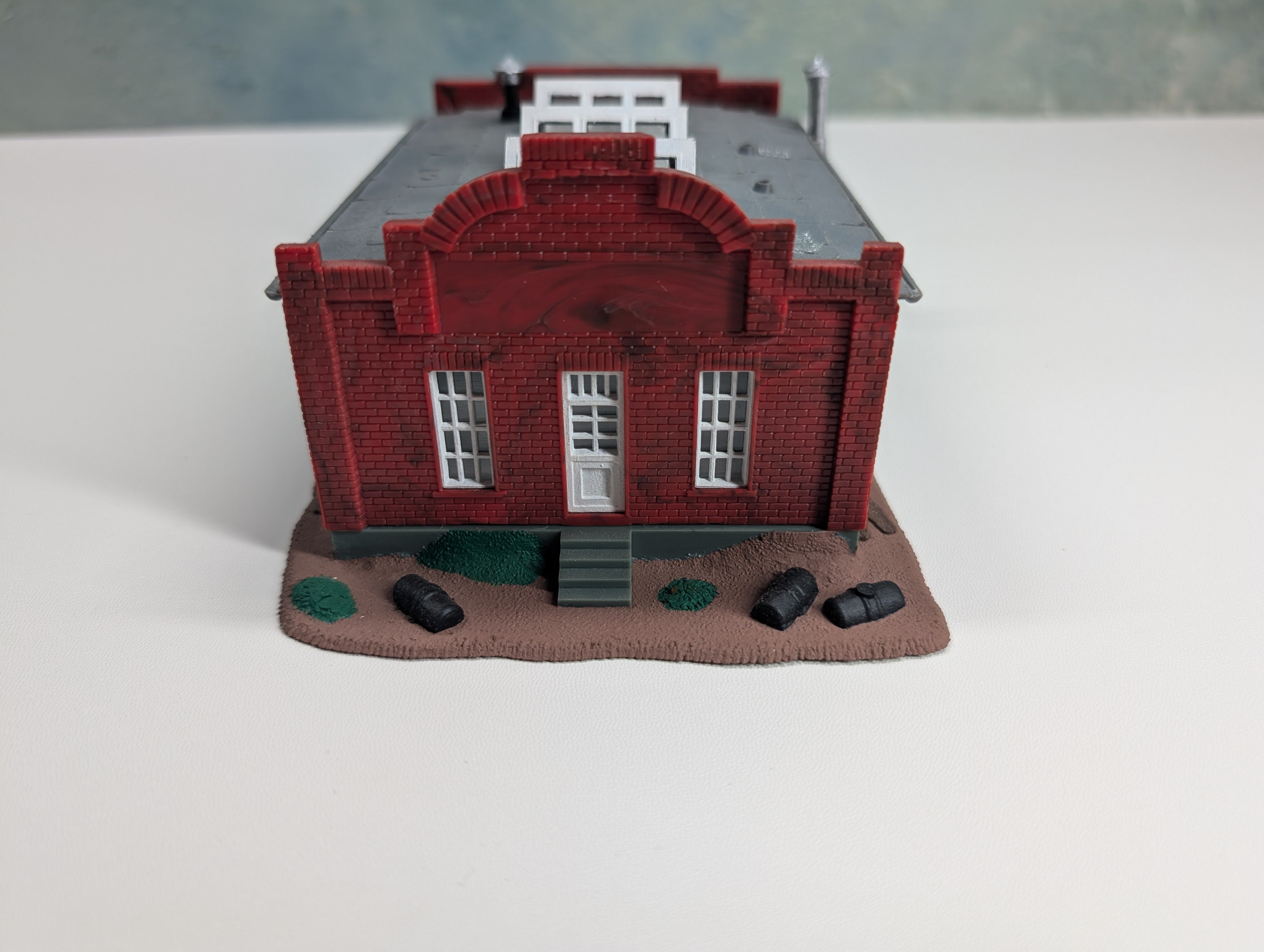 USED HO Scale Brick Warehouse