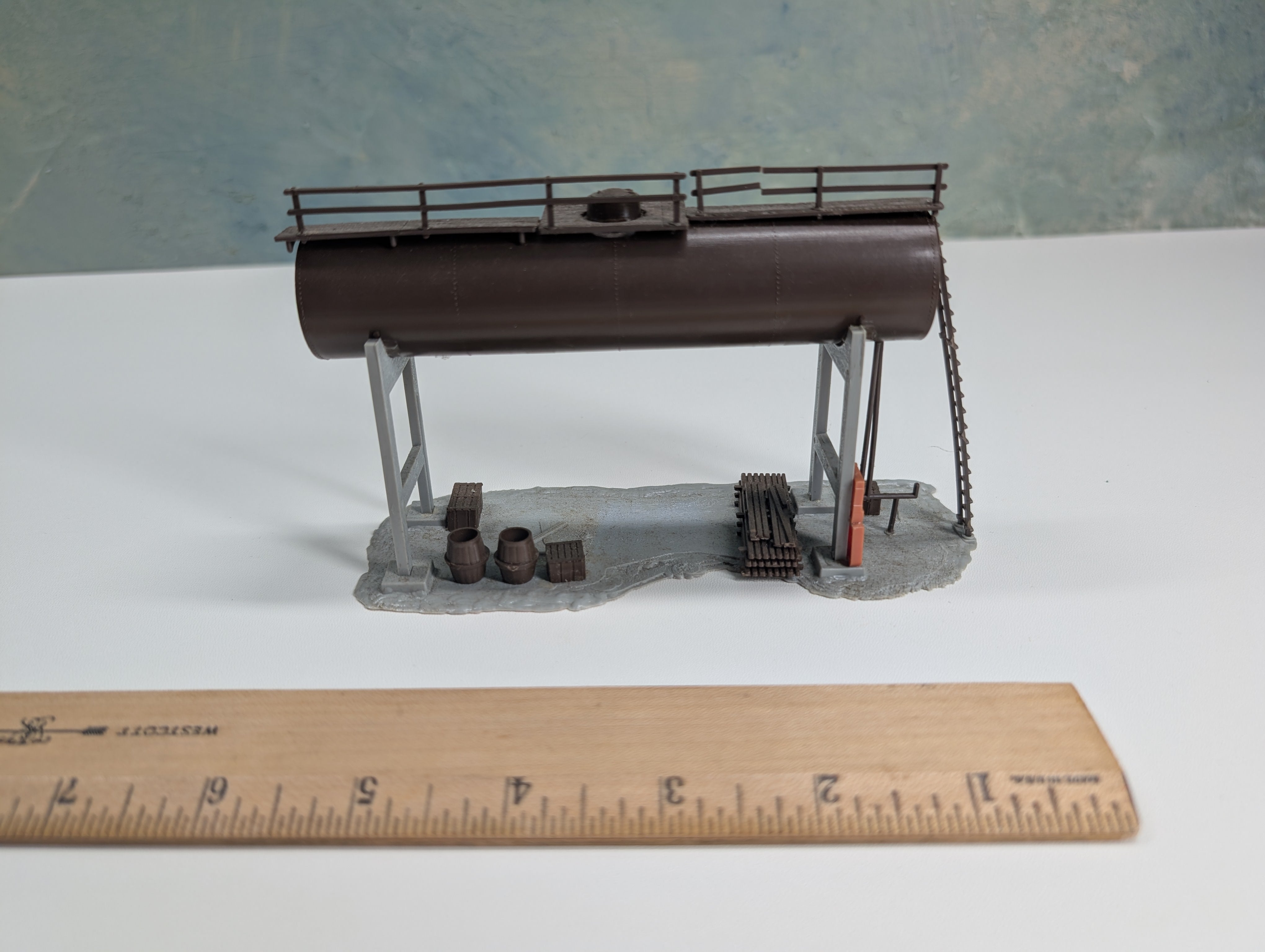 USED HO Scale Old Time Fuel Tank