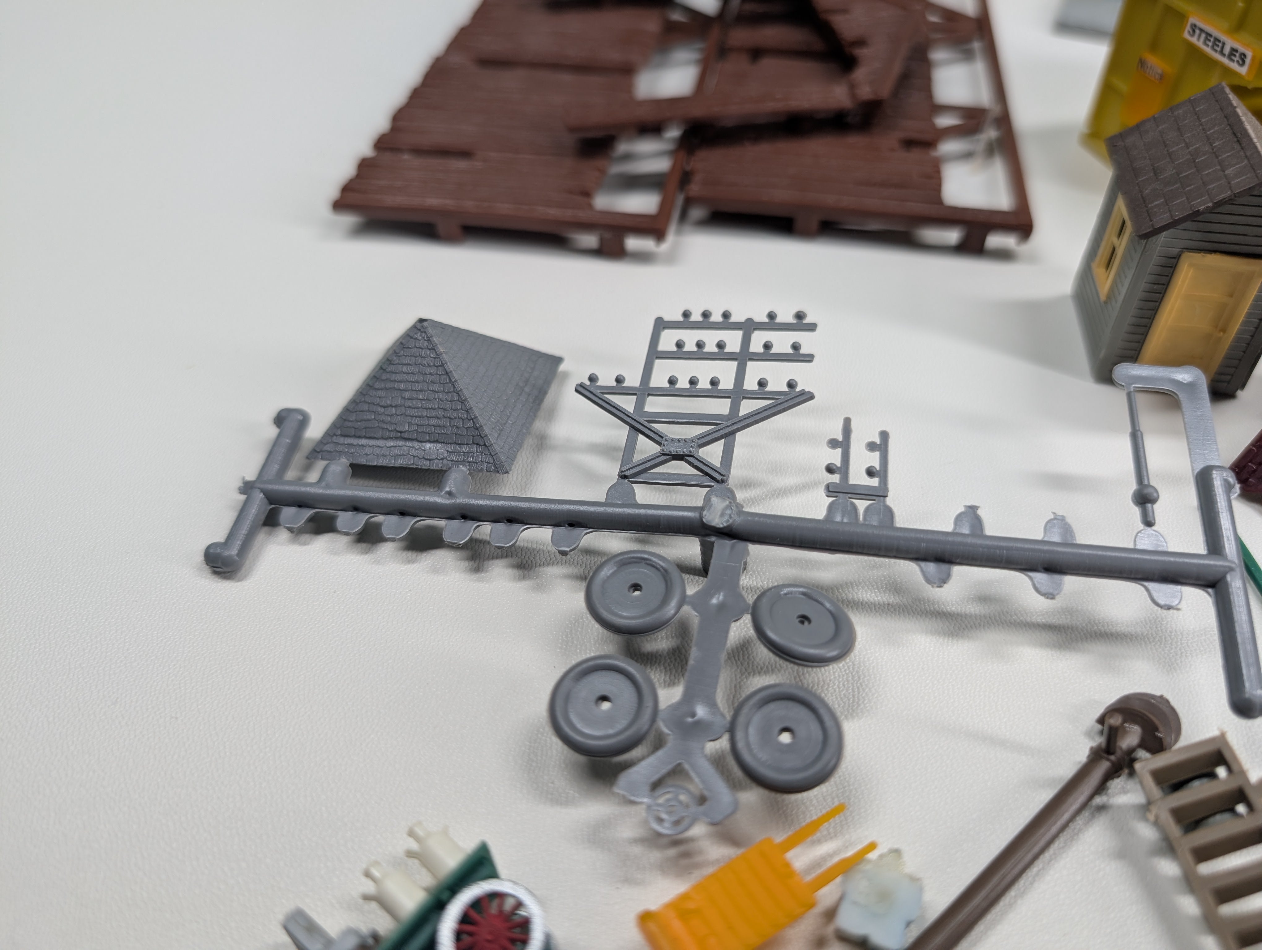 USED HO Scale Lot of Small Buildings and Building Parts, Great for Scratch Building