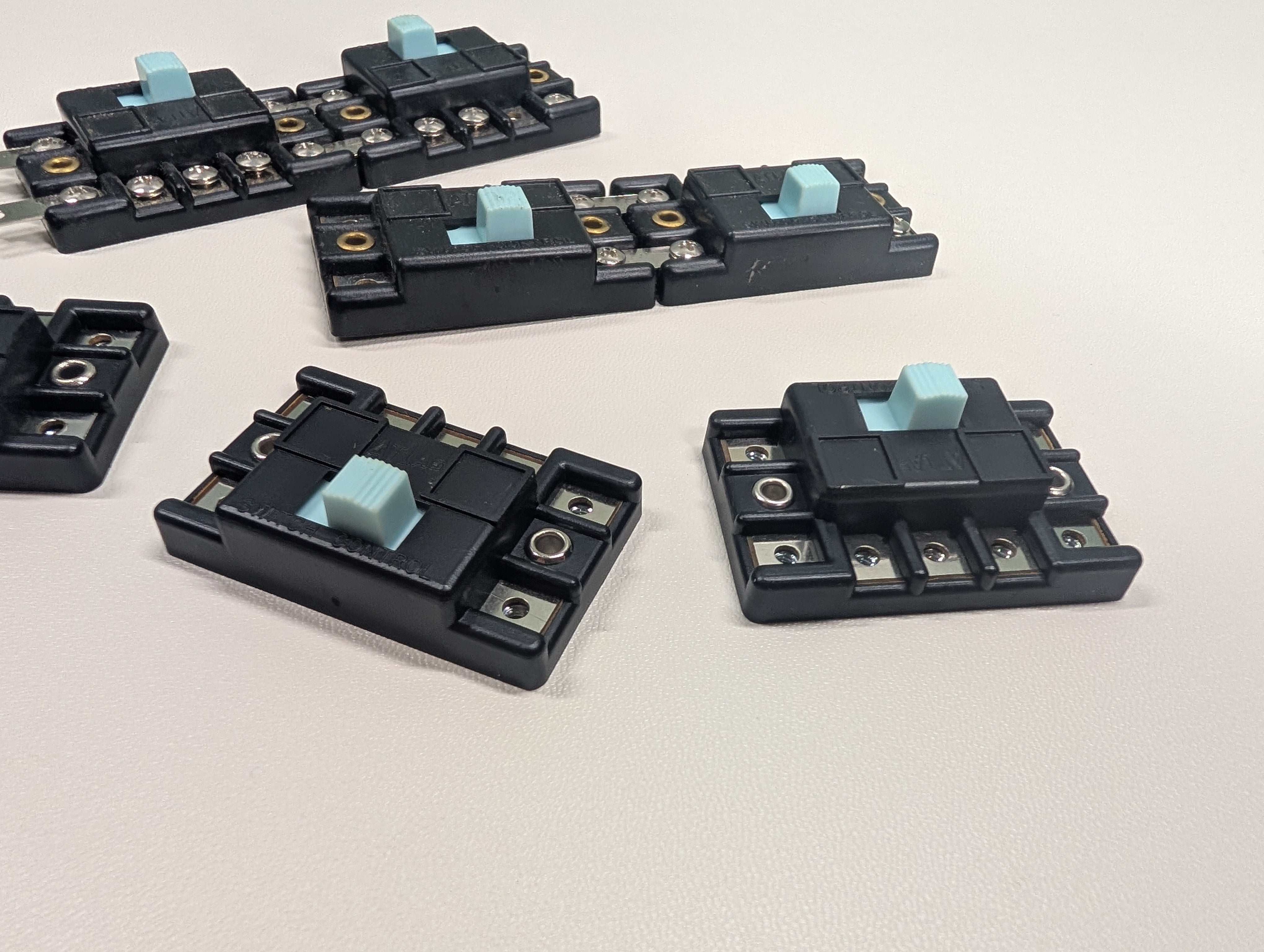 USED Atlas Multi Scale Switch Control Boxes (7 pcs)