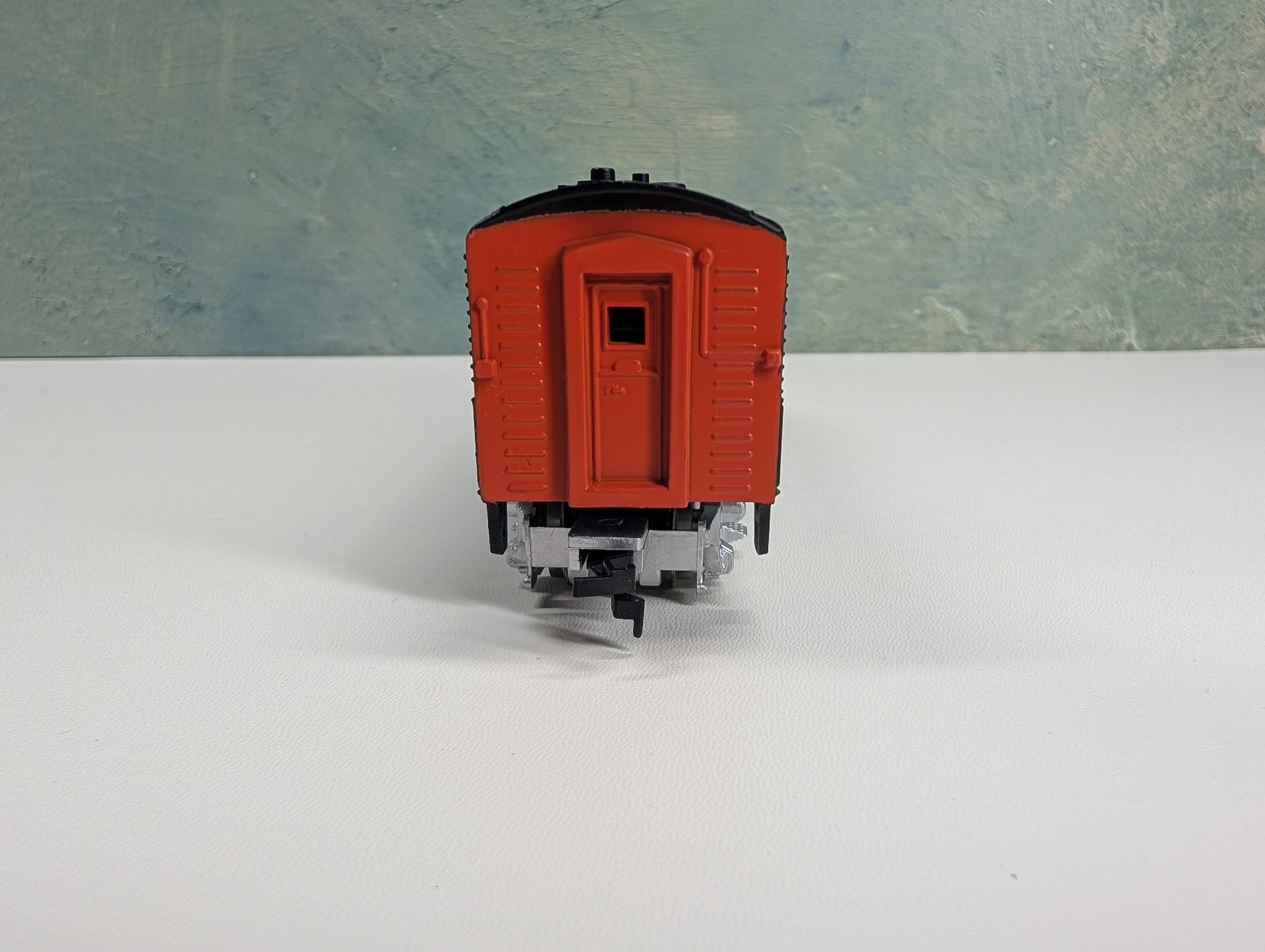 USED Model Power HO Scale F2 Diesel Locomotive Canadian National #6511 Runs Great DC