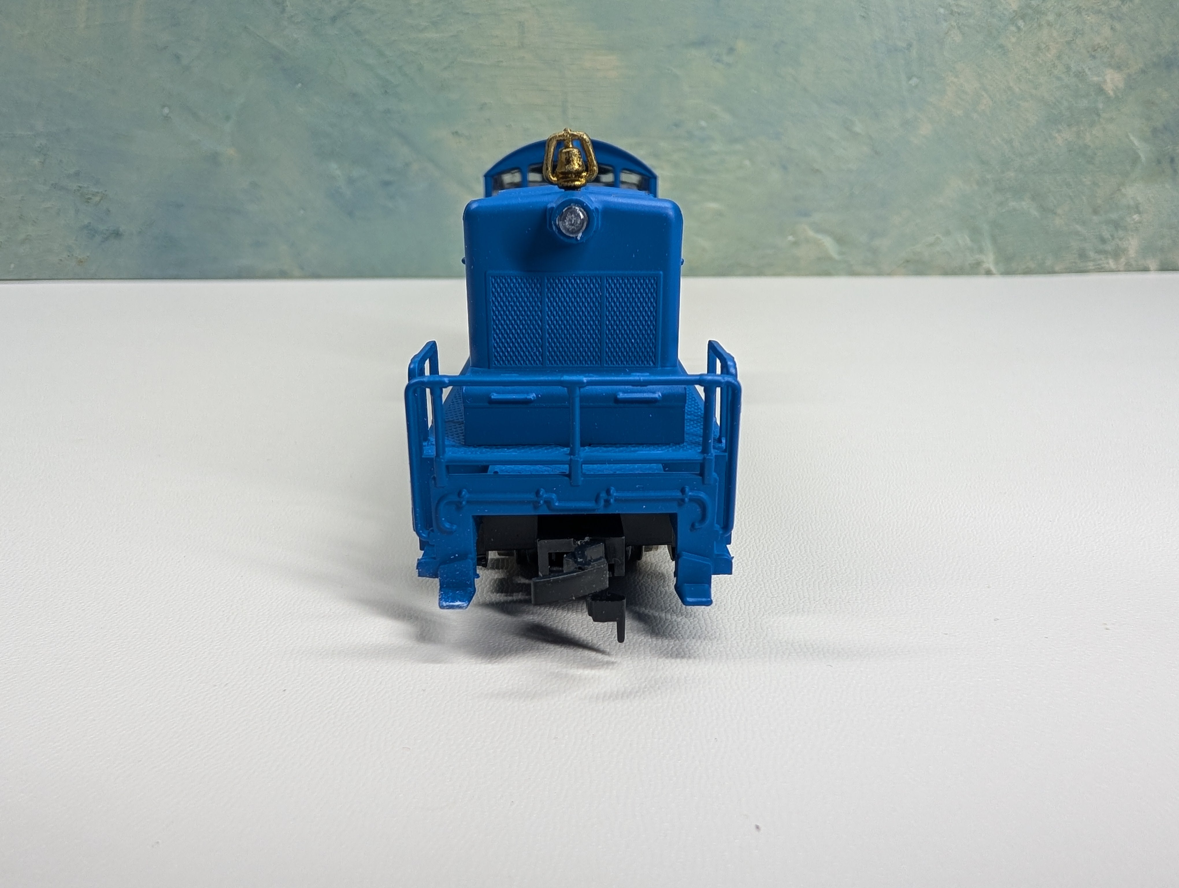 USED Model Power HO Scale EMD SW1 Diesel Locomotive Conrail #8429 Runs Great DC