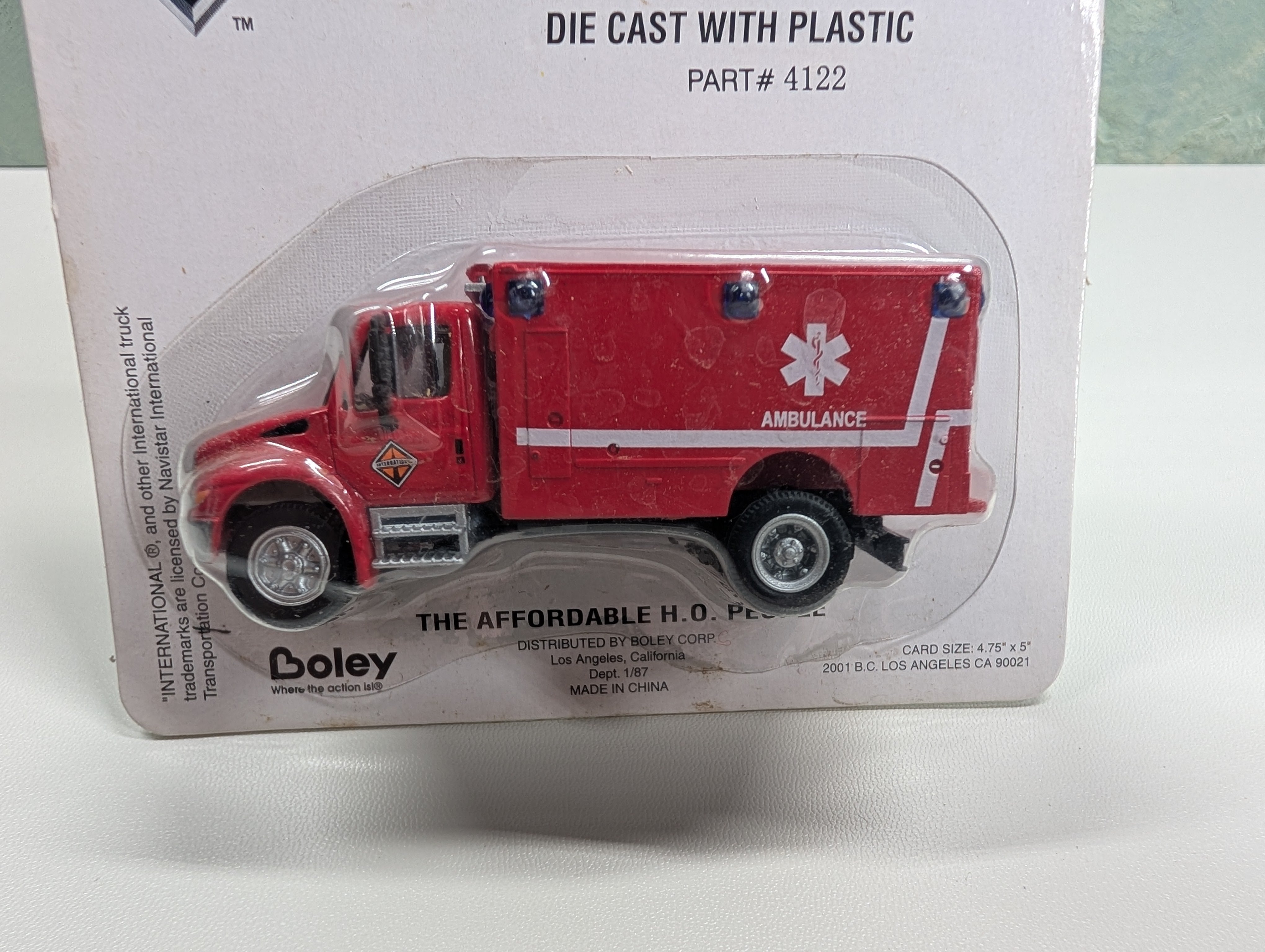 Boley HO Scale International Red Emergency Ambulance