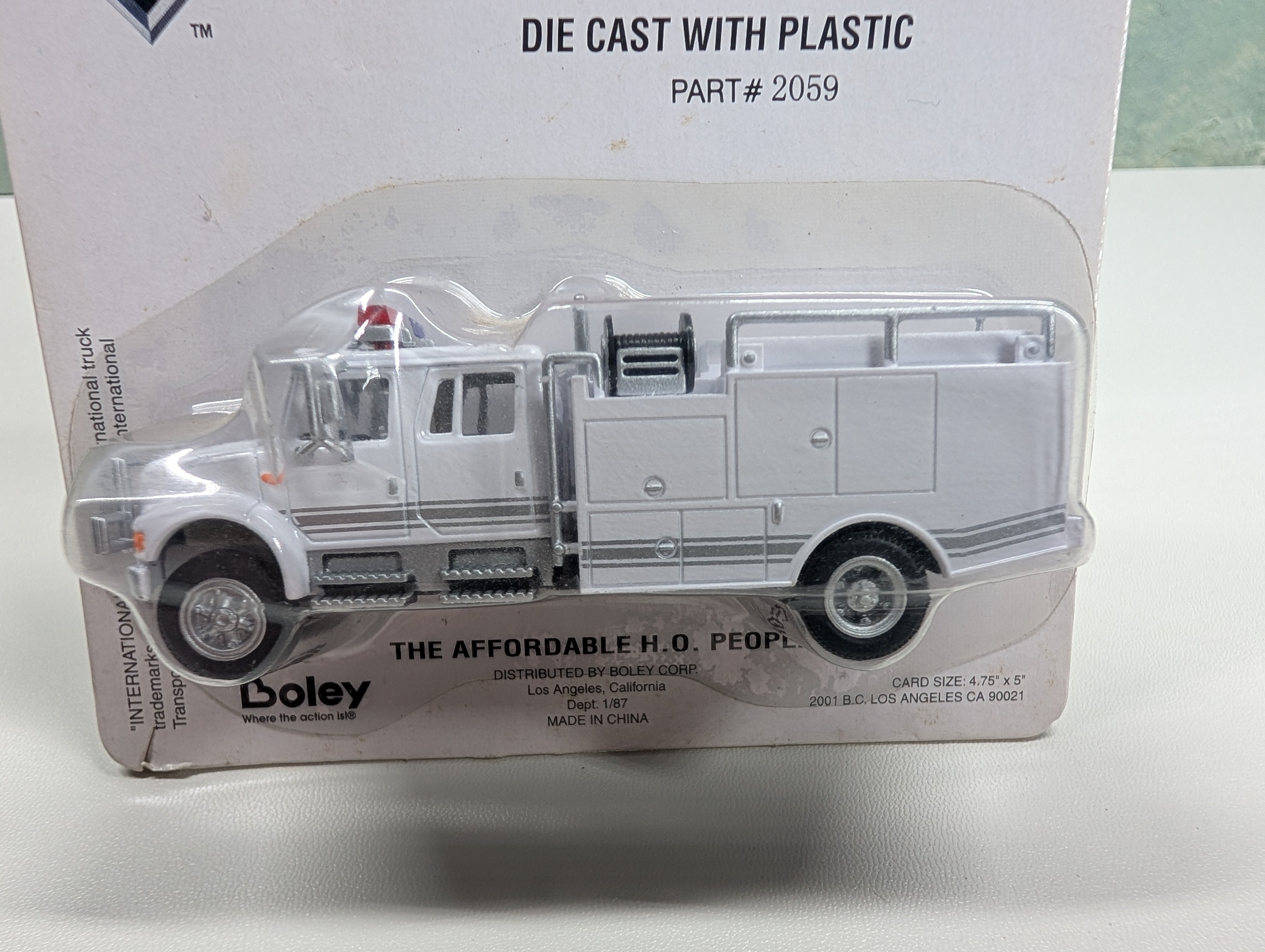 Boley HO Scale International Emergency Crew Cab Brush Fire Truck White Cab/Body