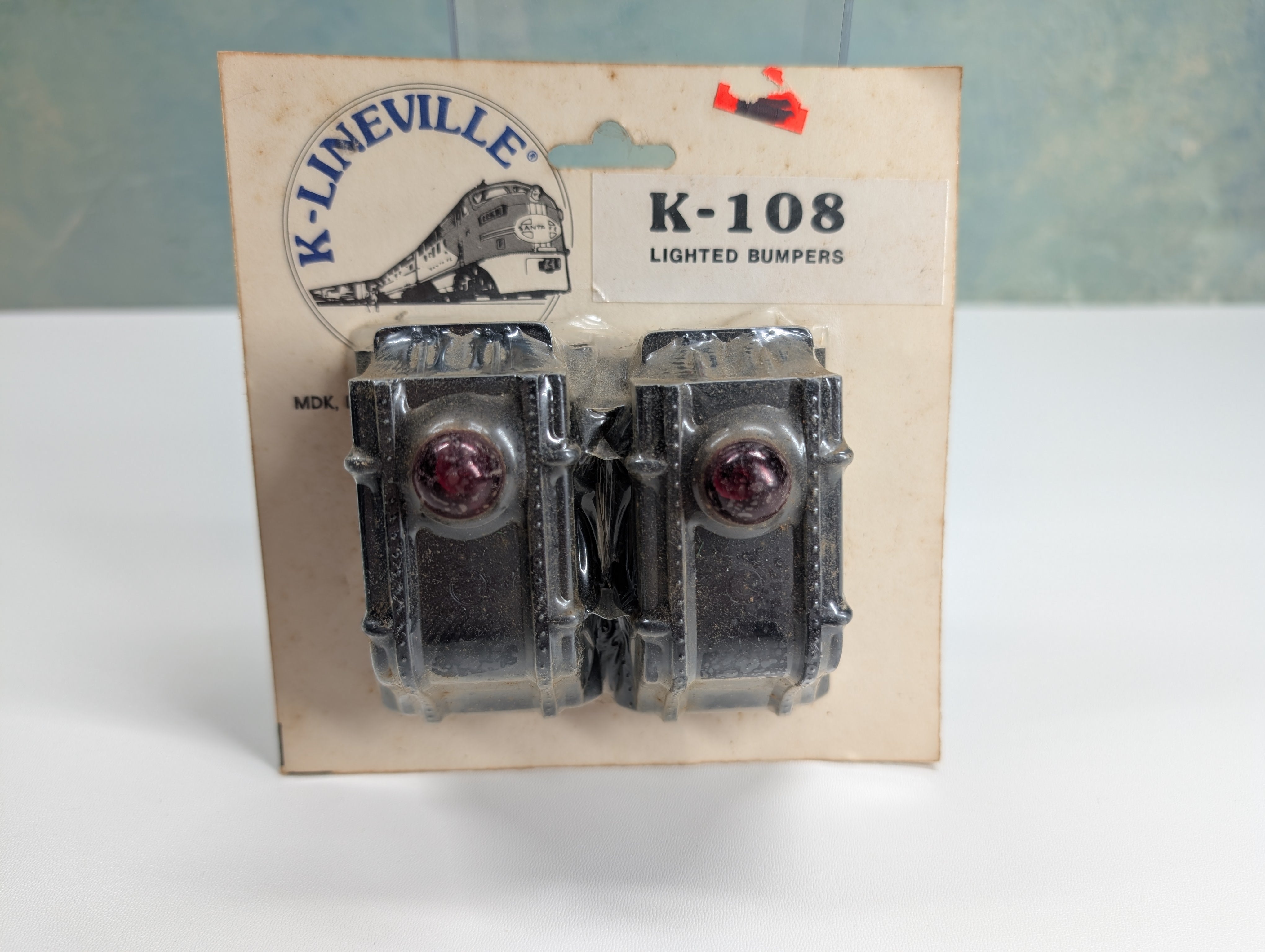 K-Line K-108 O Lighted Bumpers (Sealed)