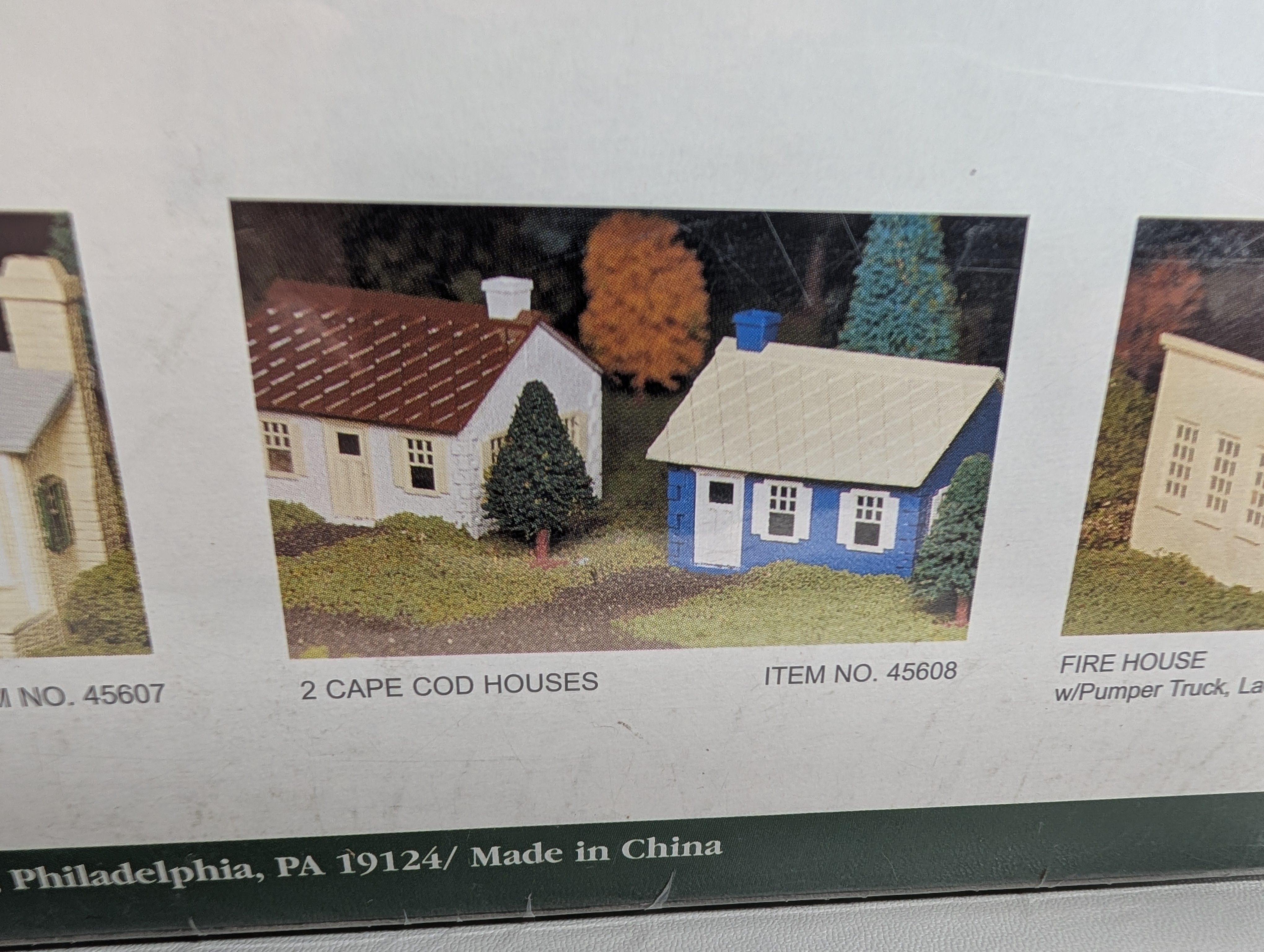 Bachmann Plasticville 45608 O 2 Cape Cod Houses KIT
