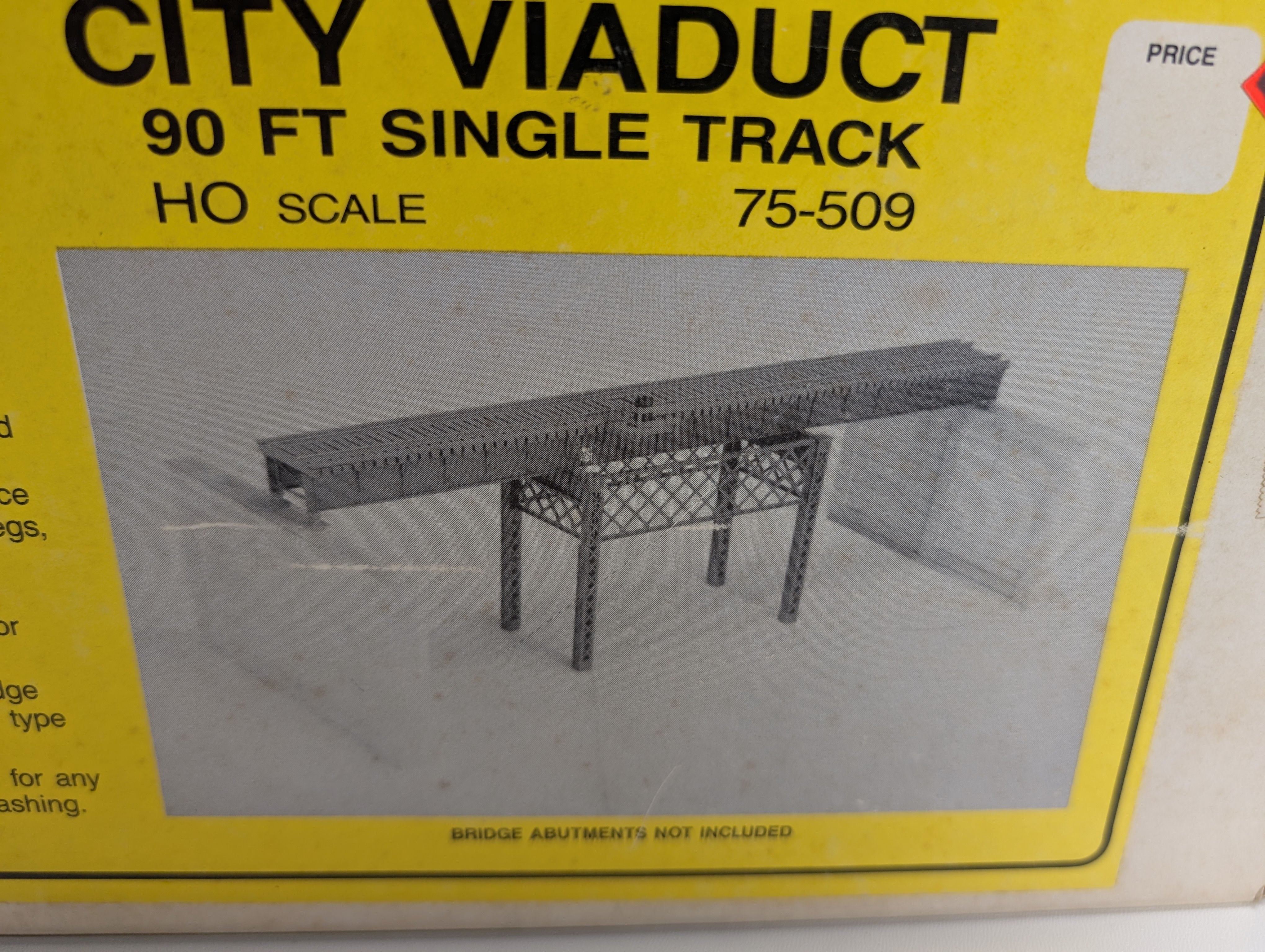 Micro Engineering Company #75-509 HO Scale City Viaduct 90' Single Track Bridge KIT