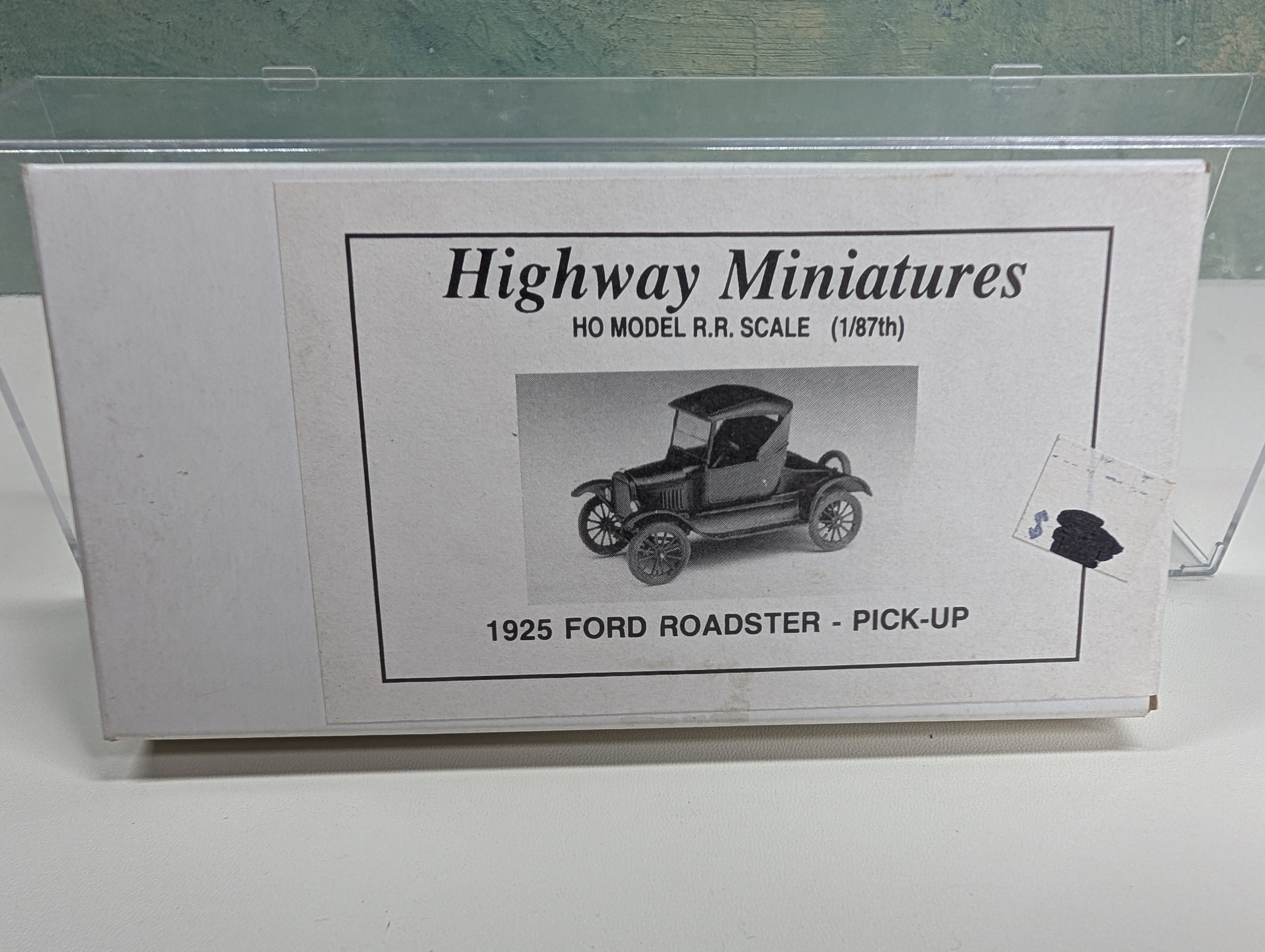 Highway Miniatures 360-213 HO Scale 1925 Ford Roadster Pick-Up KIT