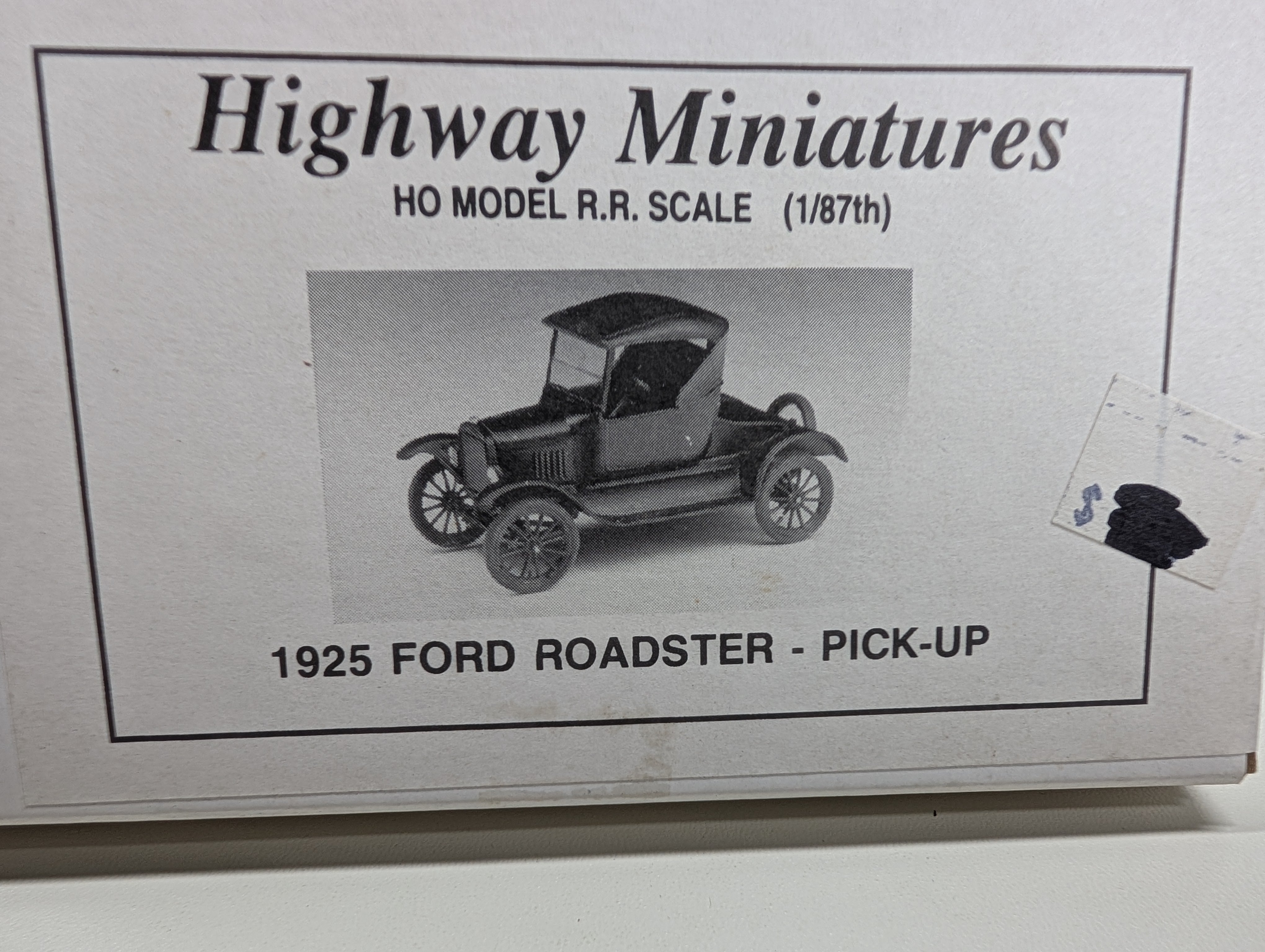 Highway Miniatures 360-213 HO Scale 1925 Ford Roadster Pick-Up KIT