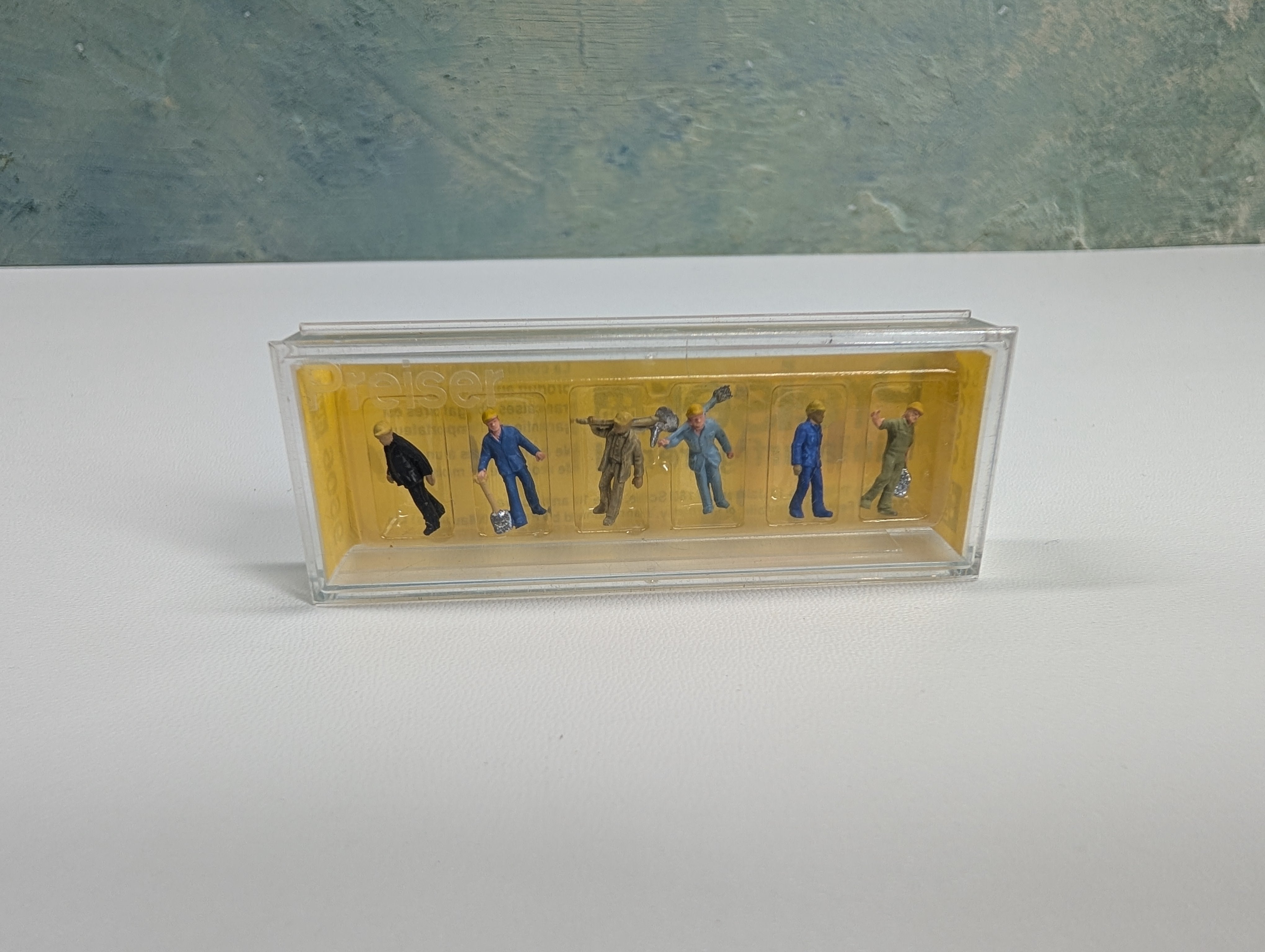 Preiser 9096 N Scale Working Men, Workers (6 pcs)
