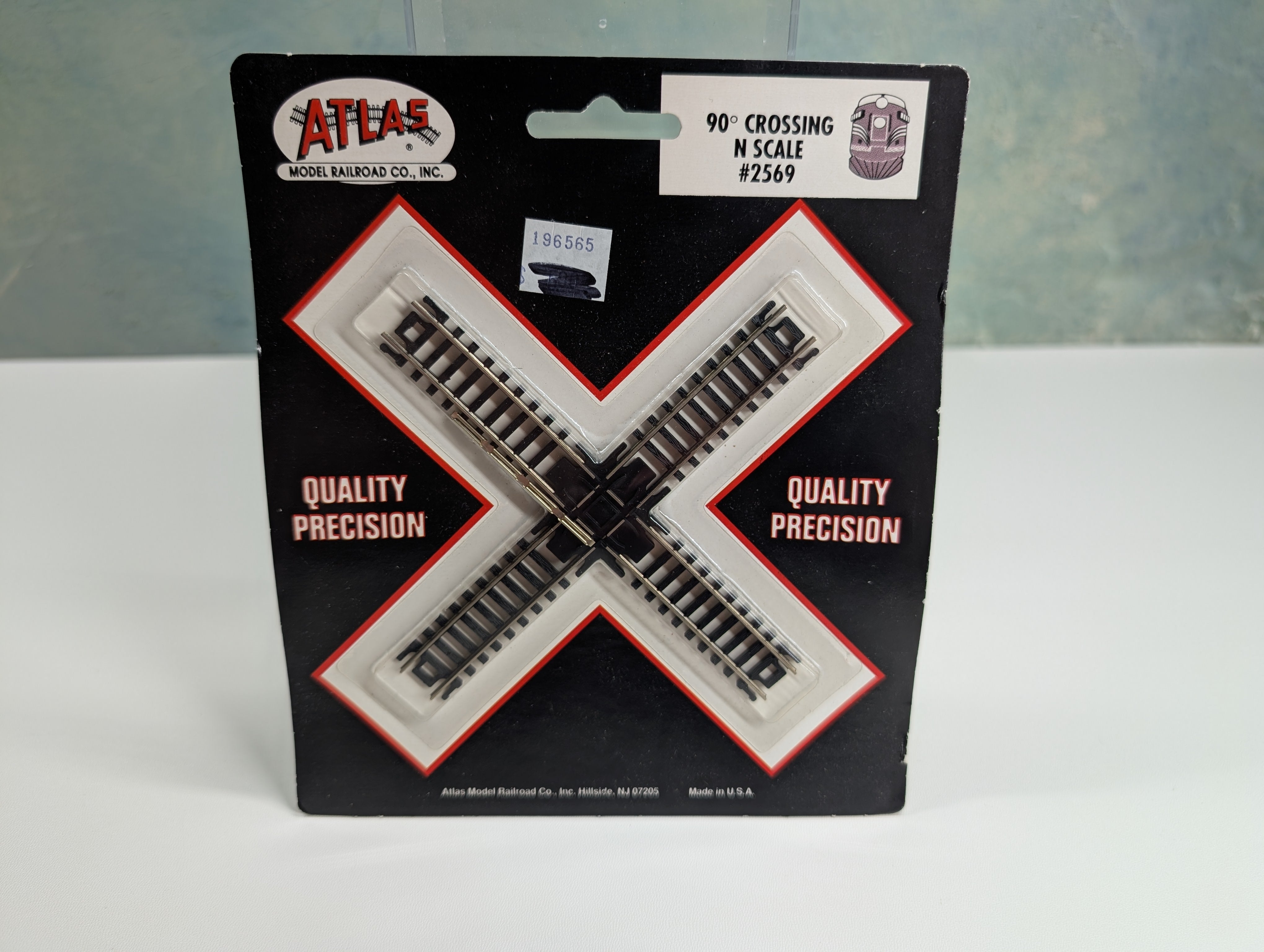 Atlas 2569 N Scale 90 Degree Crossing Snap Track Nickel Silver Code 80