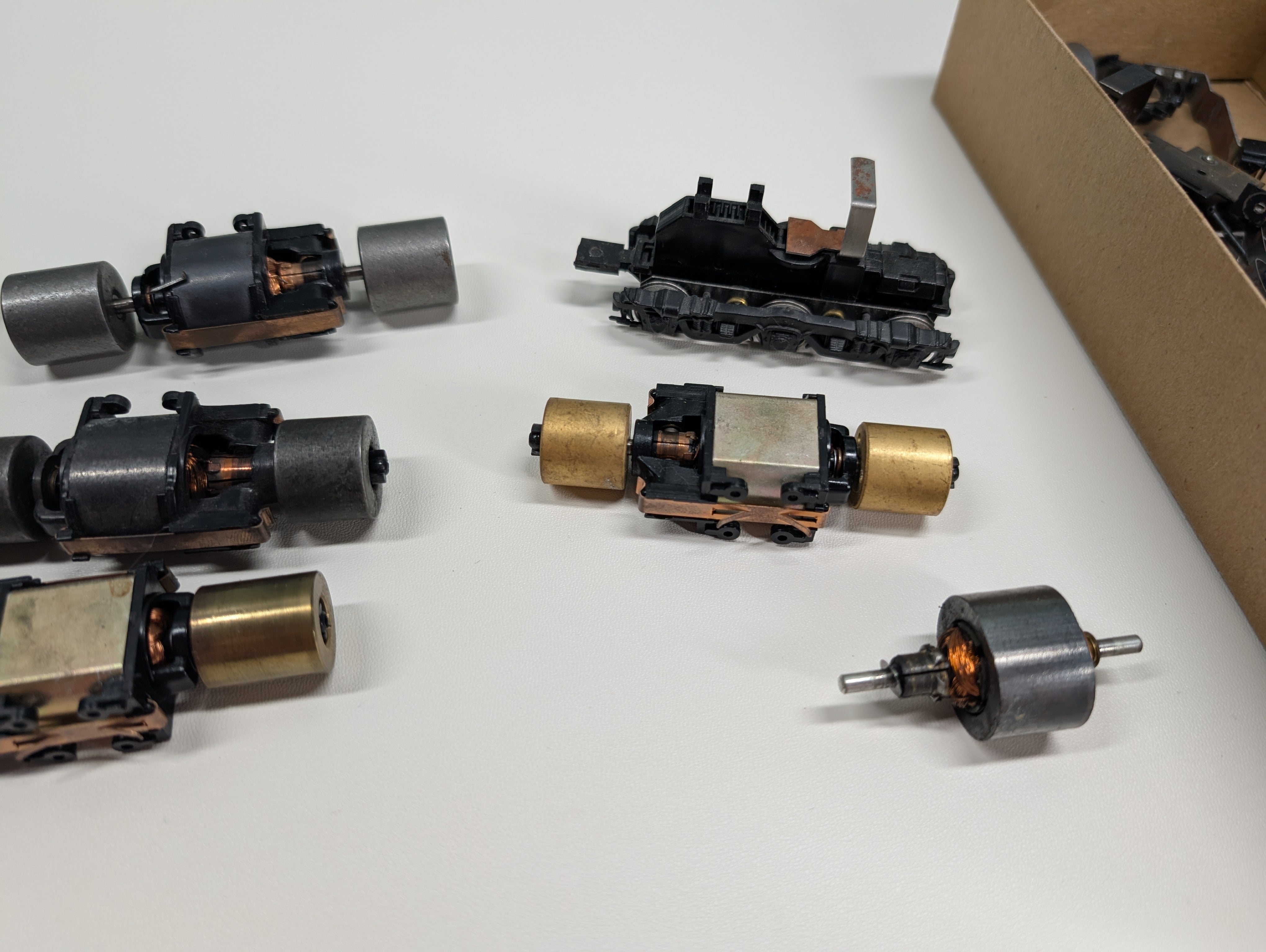 USED HO Scale Lot of Untested HO Motors for Locomotives and Parts