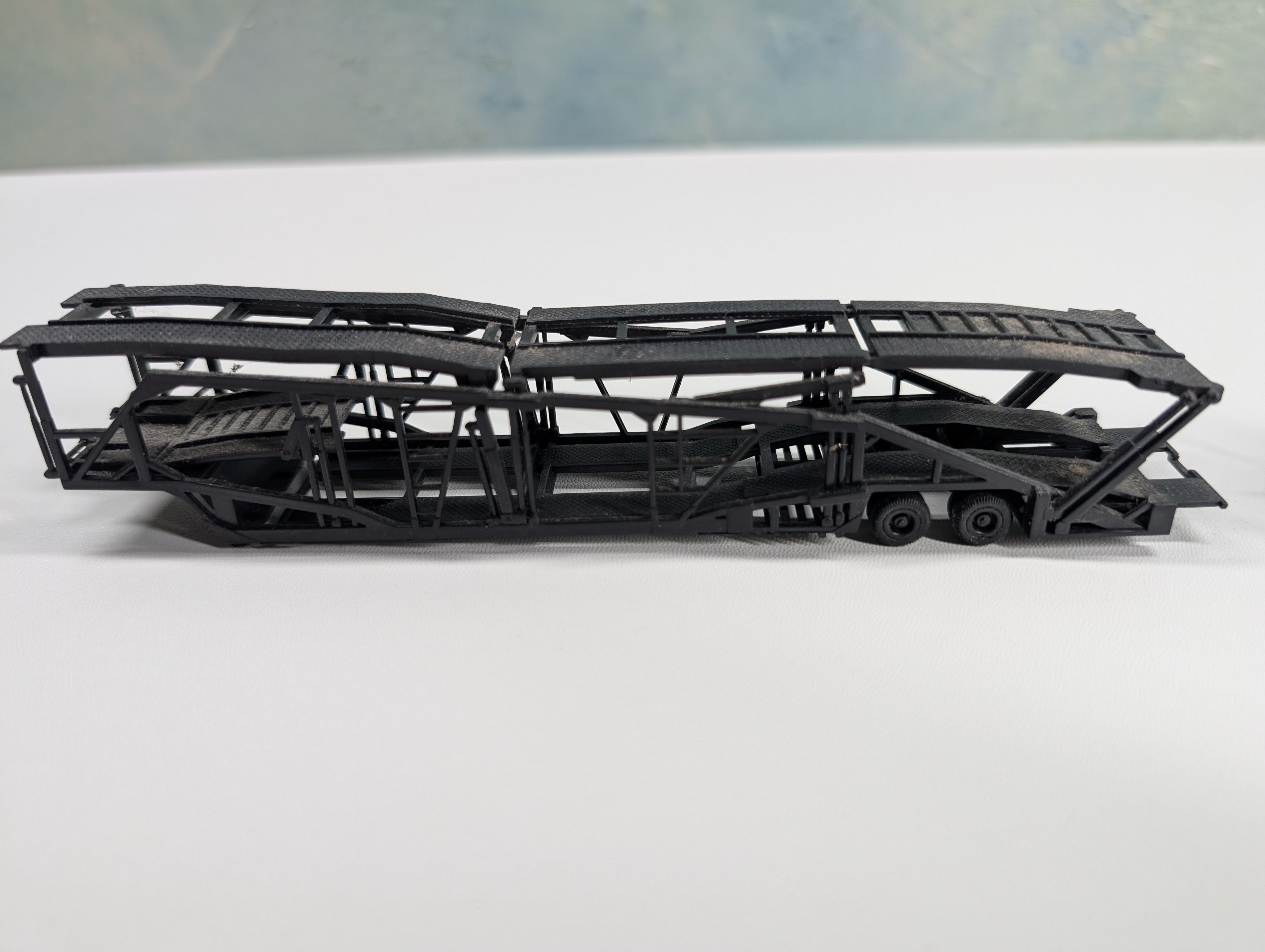 USED Atlas HO Scale Auto Carrier Trailer w/ Cab (needs work)