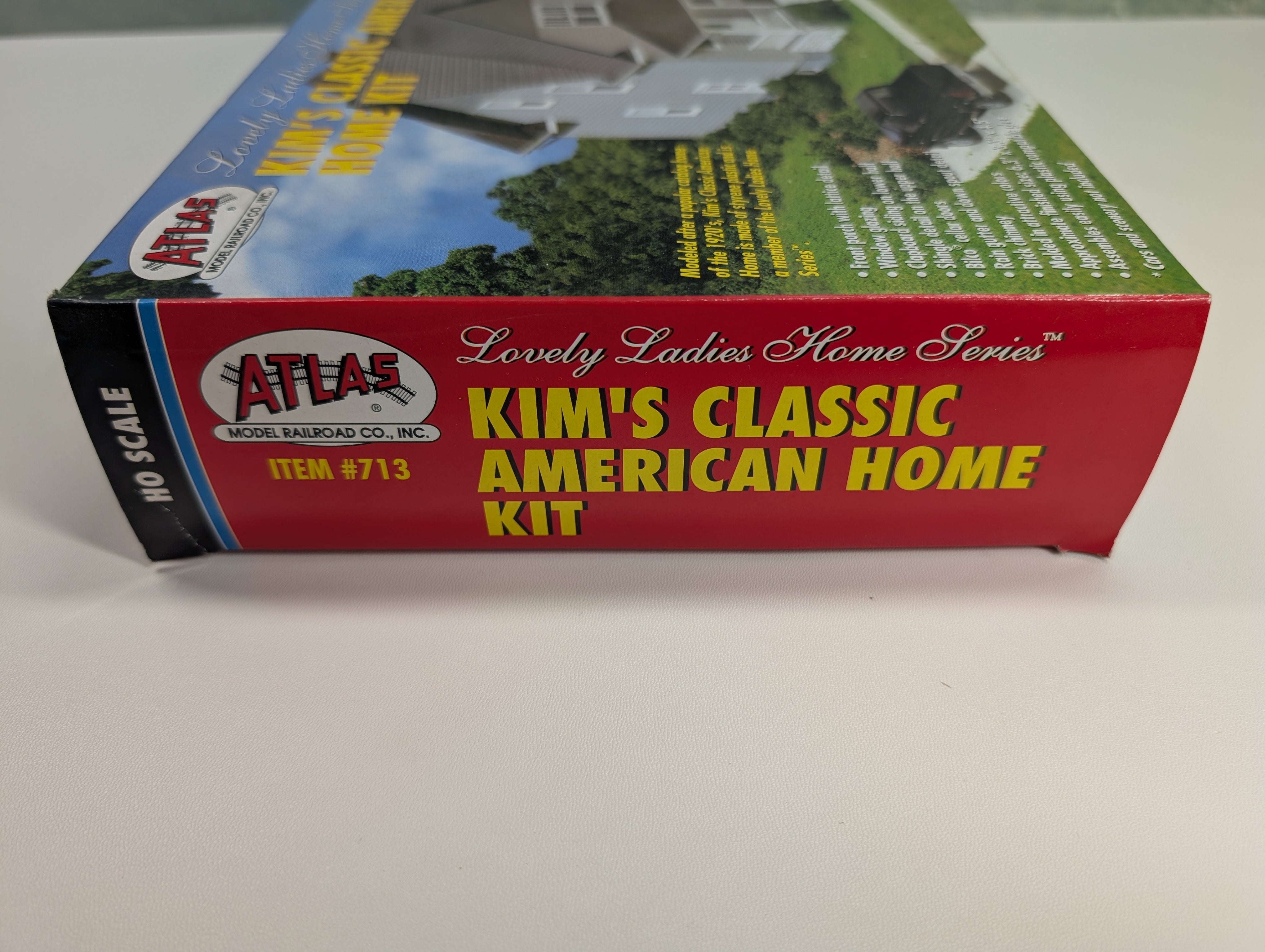Atlas 713 HO Scale Kim's Classic American Home KIT