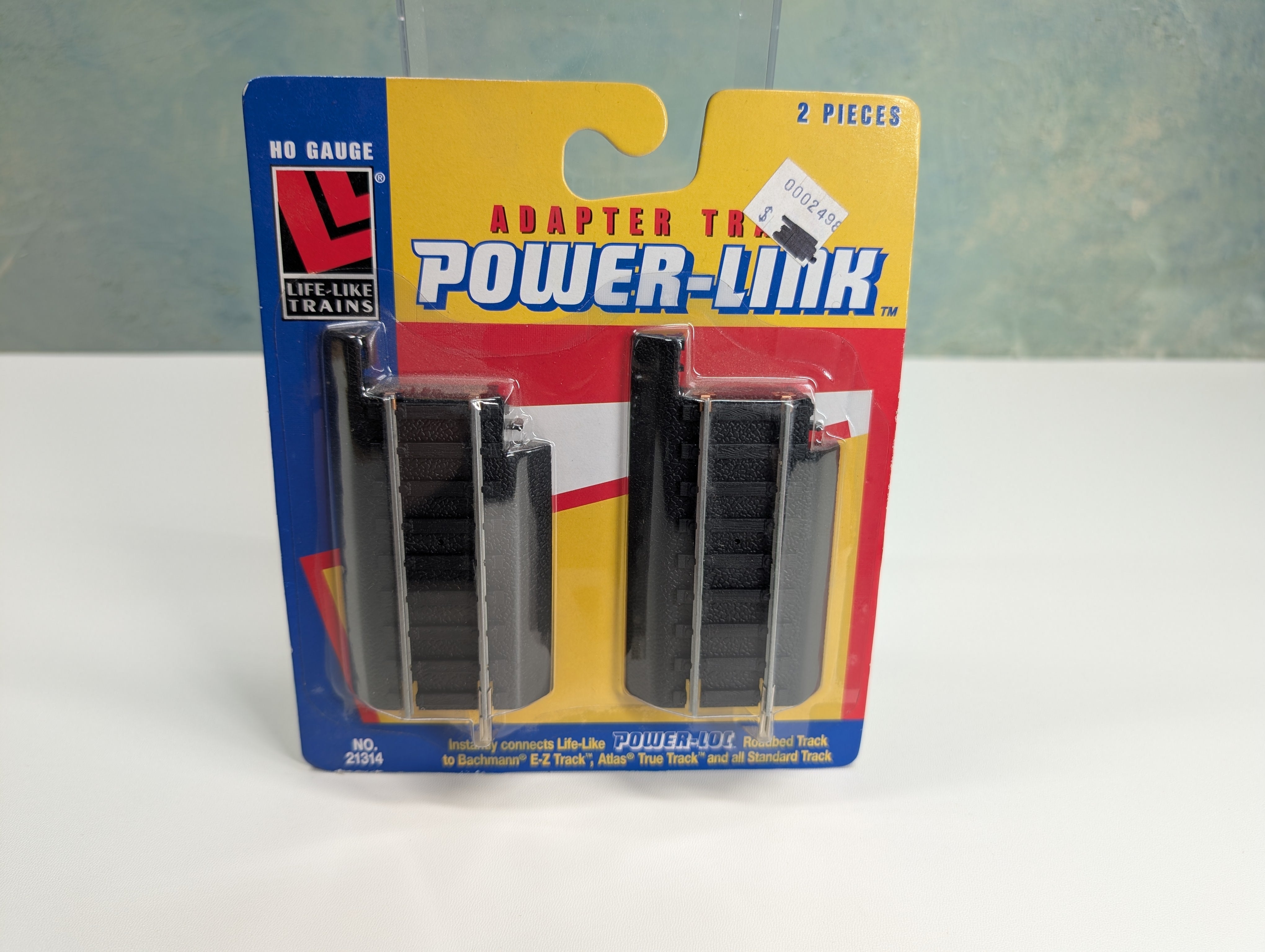Life-Like 21314 HO Scale Adapter Track Power-Link, Power-Loc (2 pcs)