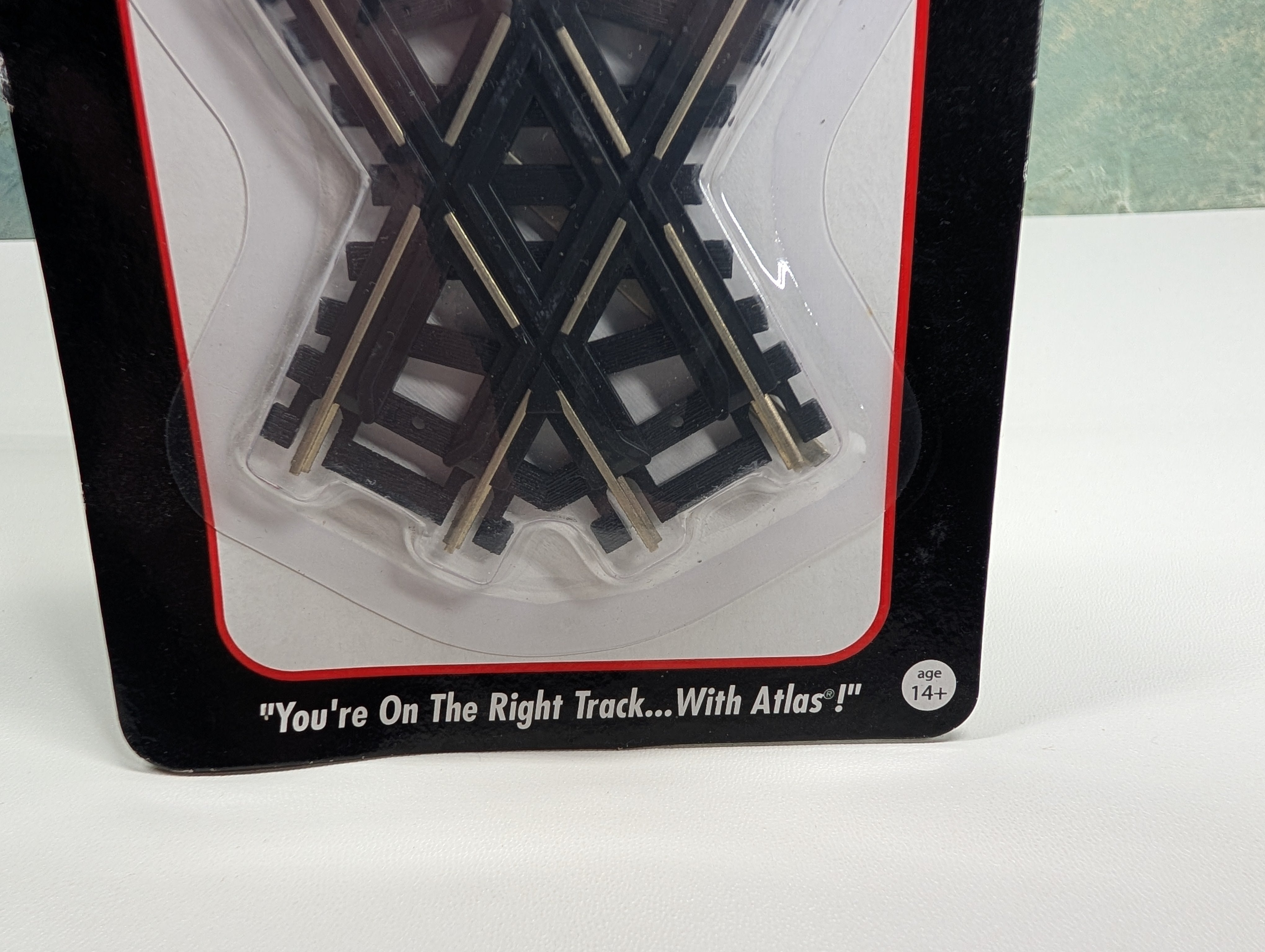 Atlas 175 HO Scale 60 Degree Crossing, Code 100 Custom-Line