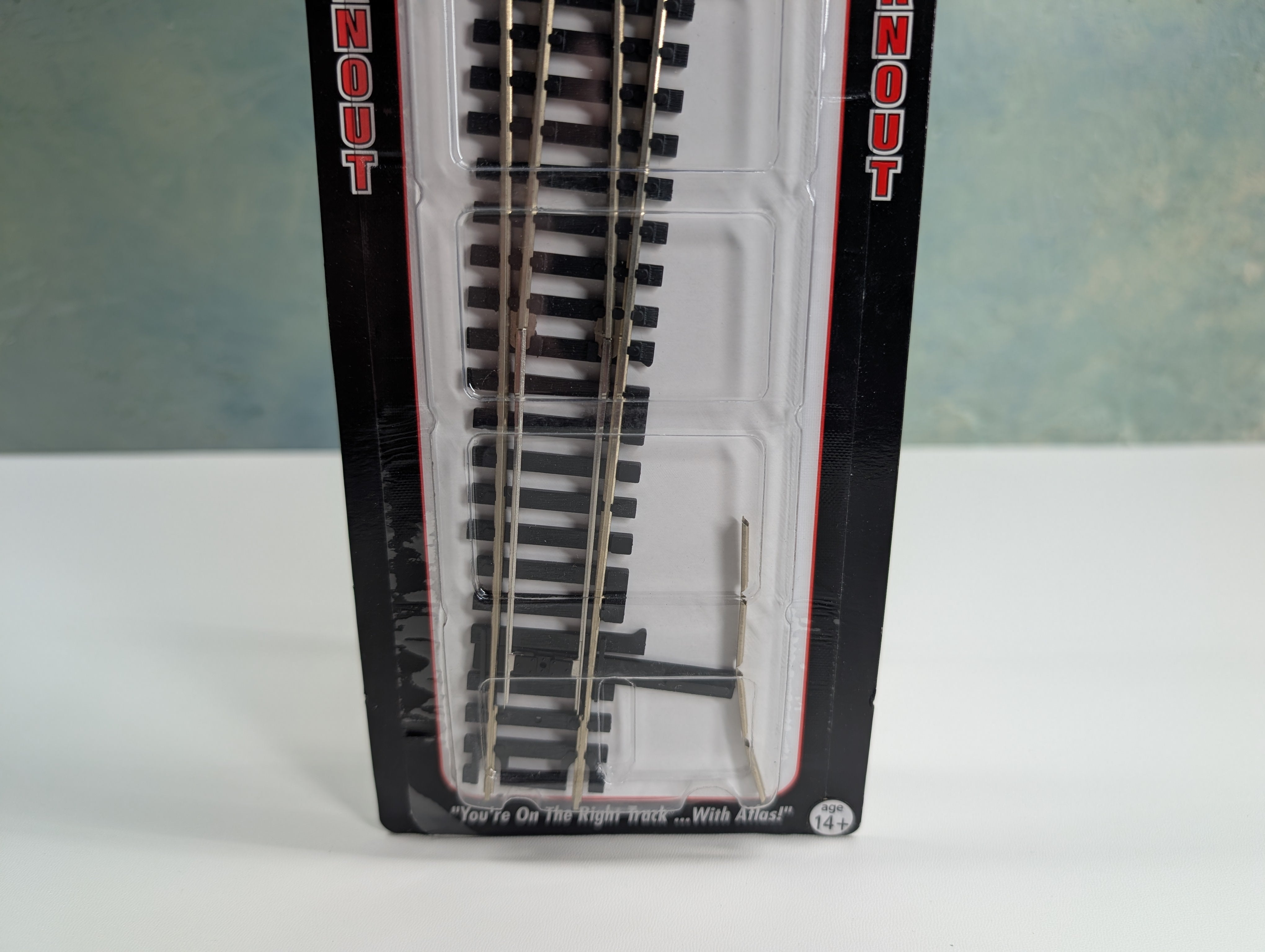 Atlas 285 HO Scale #8 Left Turnout Custom-Line, Code 100 Nickel Silver, Mark IV