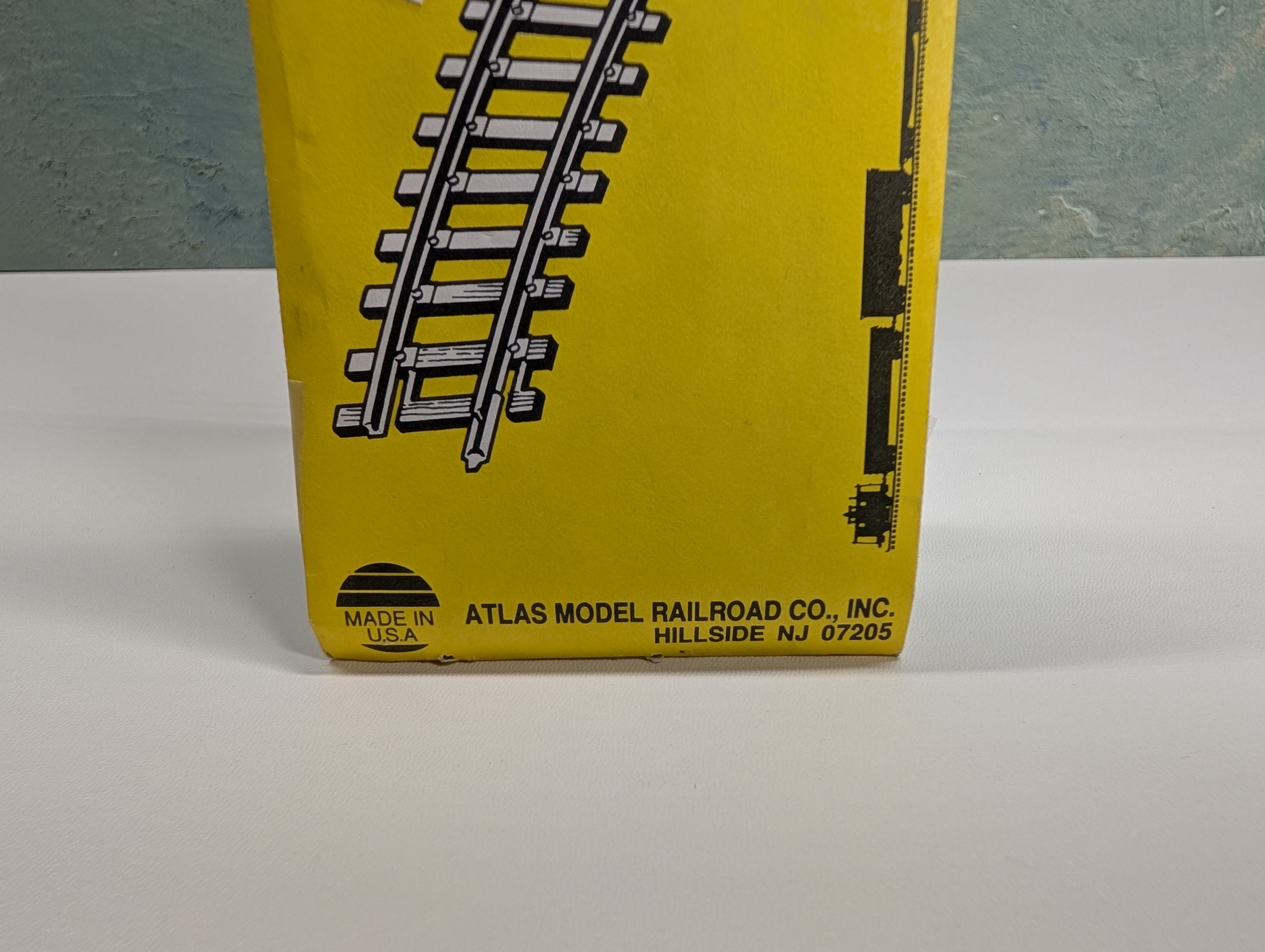 Atlas 832 HO Scale 1/2 15" Radius Snap-Track, Code 100 Nickel Silver (4 pcs)