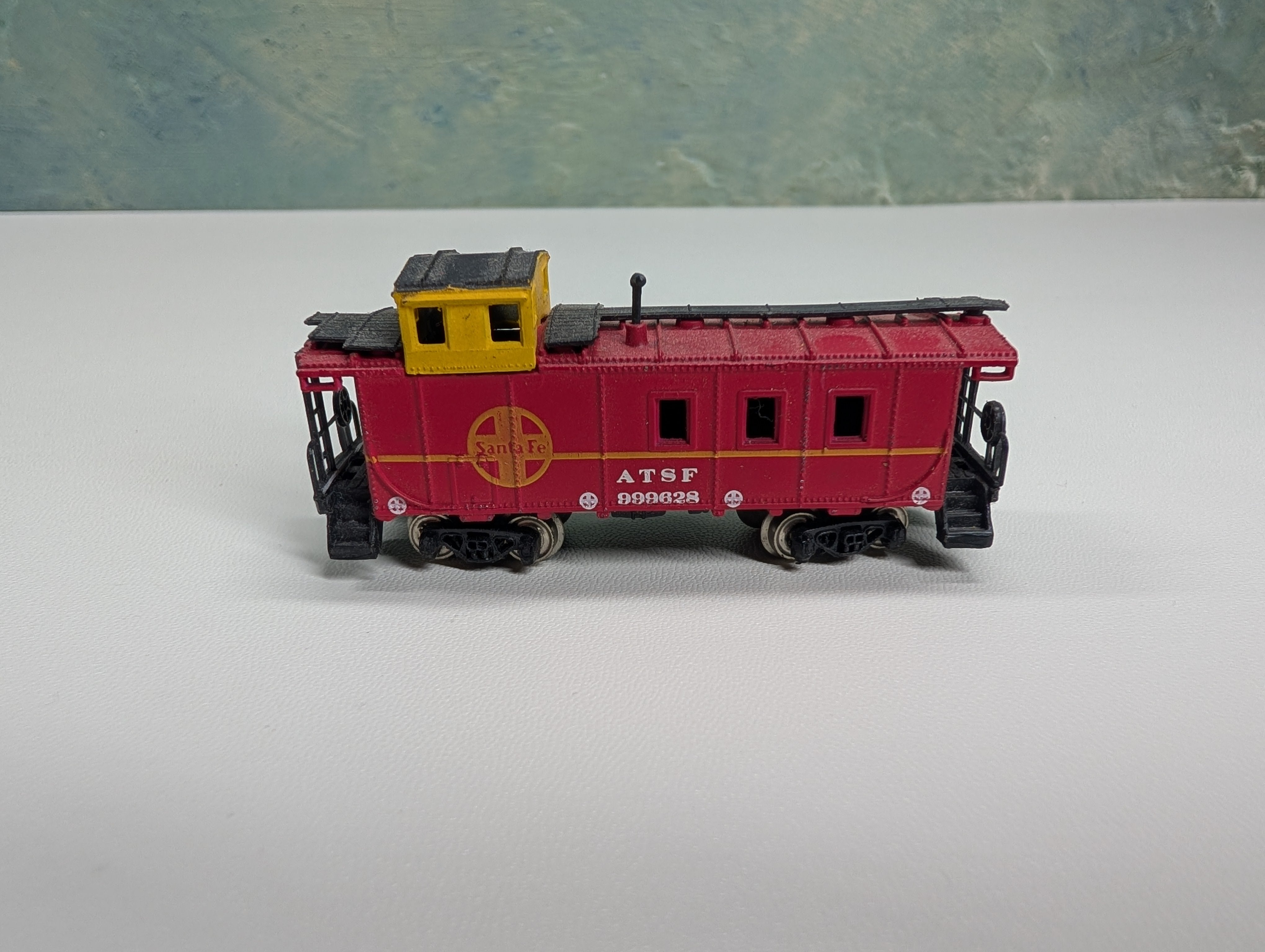 USED Bachmann N Scale Caboose Santa Fe ATSF #999628