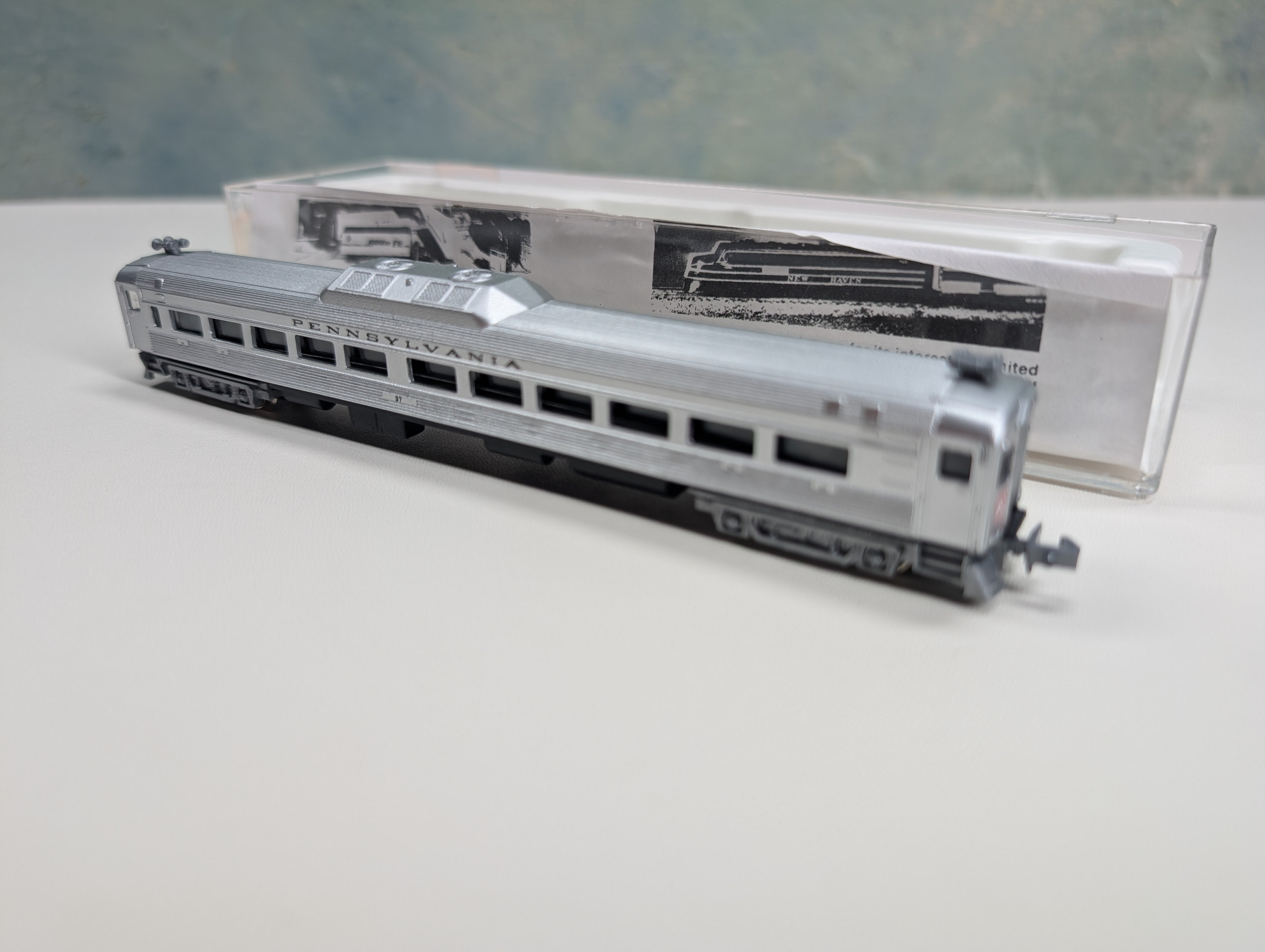Con-Cor #1-4462-1 N Scale RDC-1 Unpowered Budd Locomotive Passenger Car Pennsylvania #37
