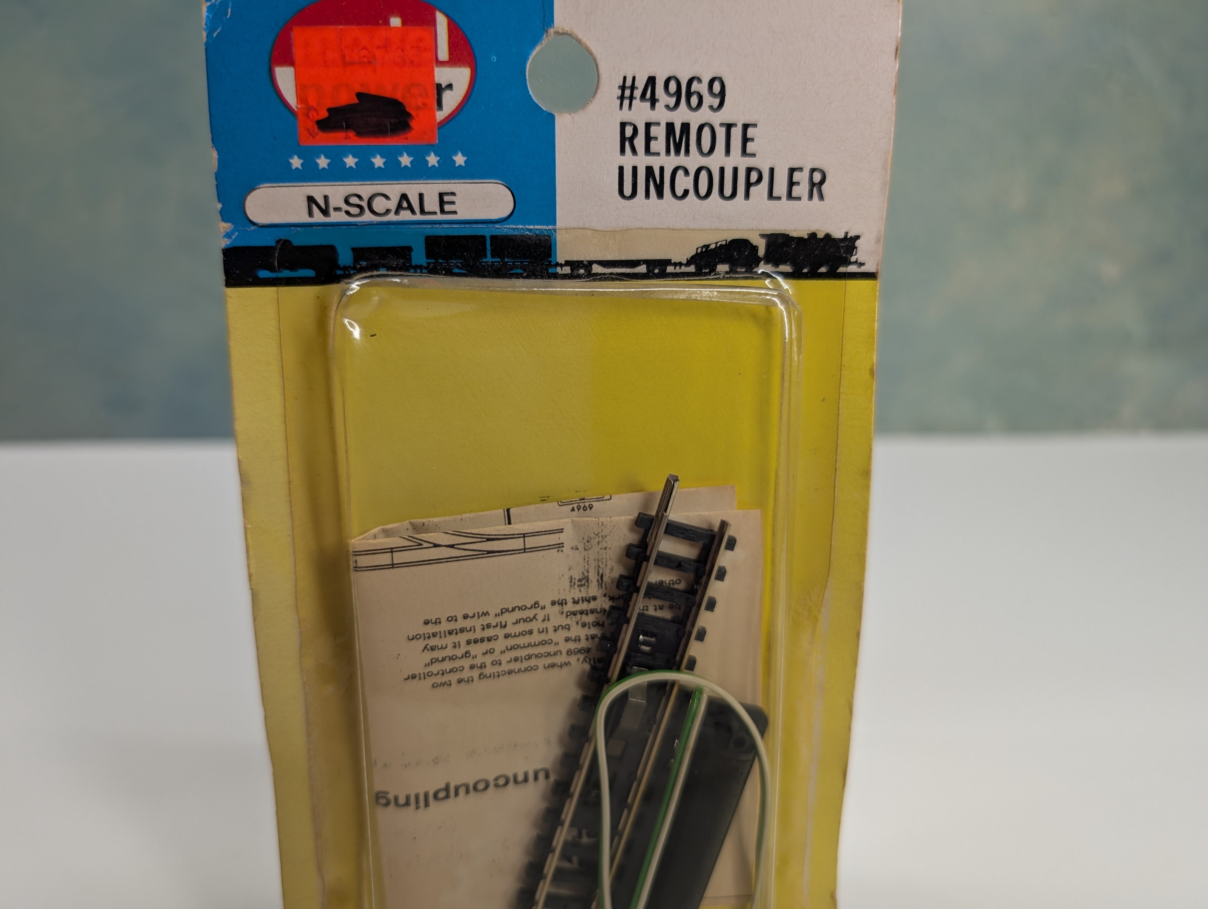 Model Power 4969 N Scale Remote Uncoupler