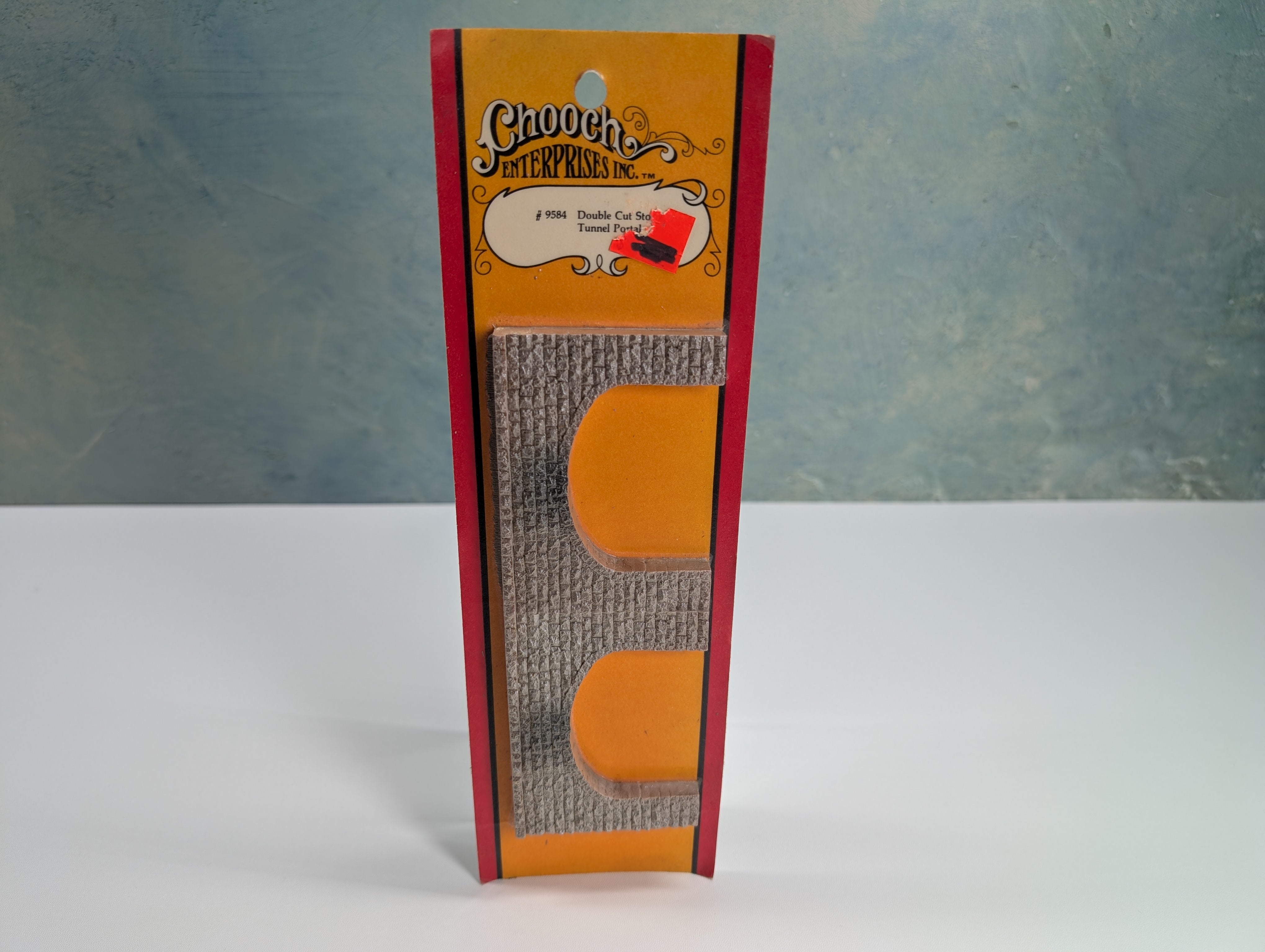 Chooch Enterprises Inc 9584 N Scale Double Cut Stone Tunnel Portal