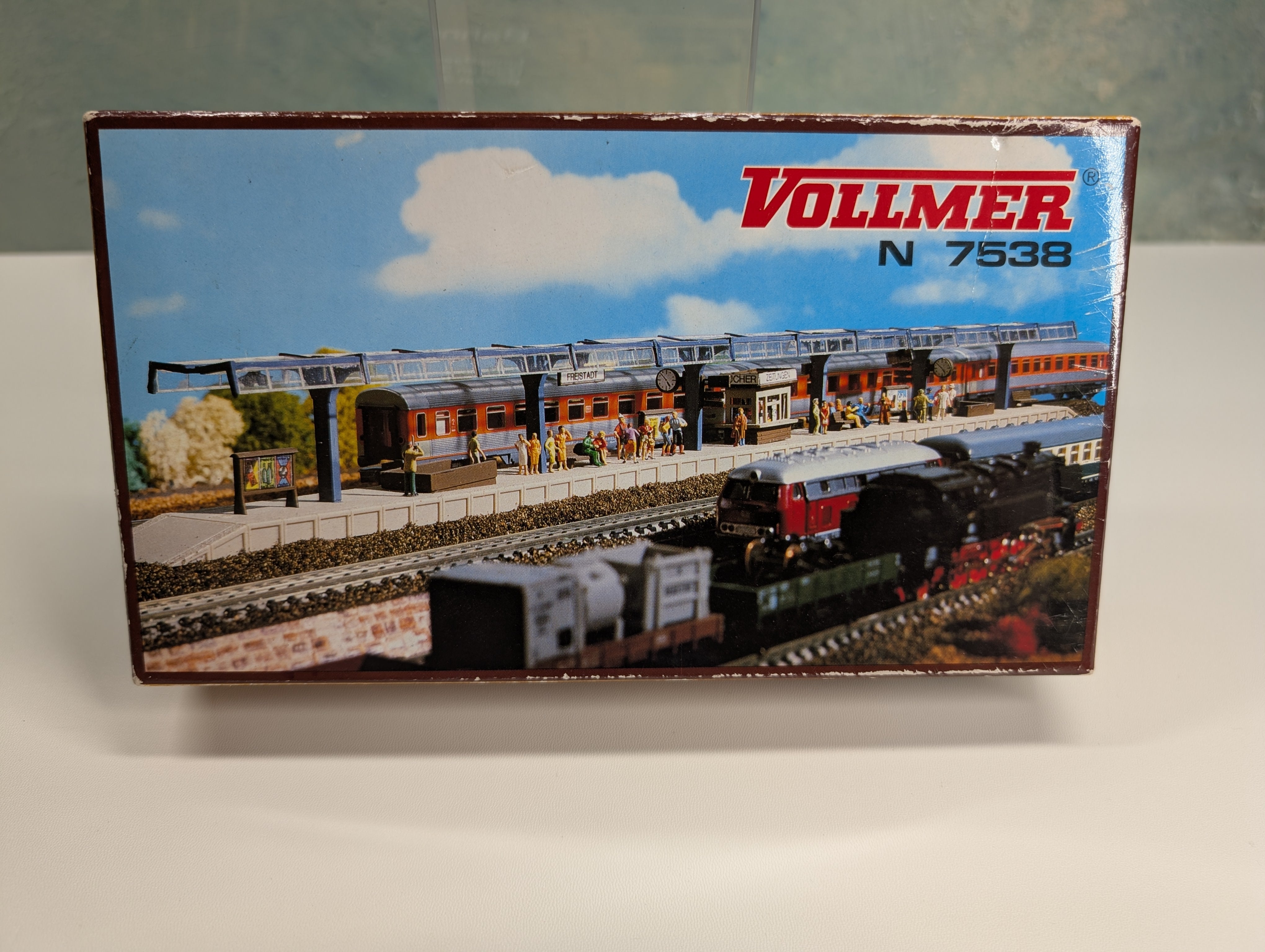 Vollmer 7538 N Scale Passenger Platform