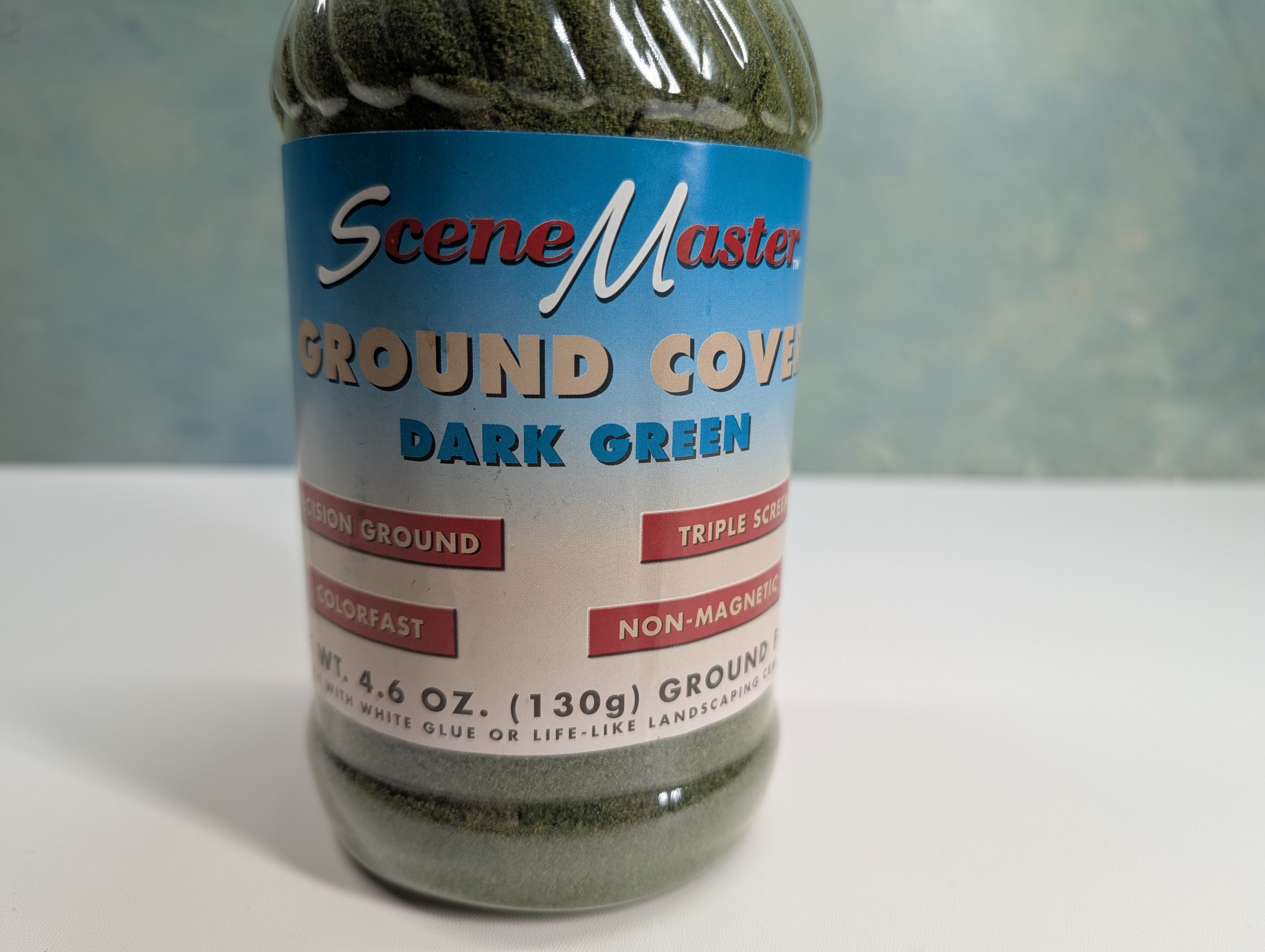 Life-Like 1043 Multi Scale Dark Green Ground Cover, Turf Shaker