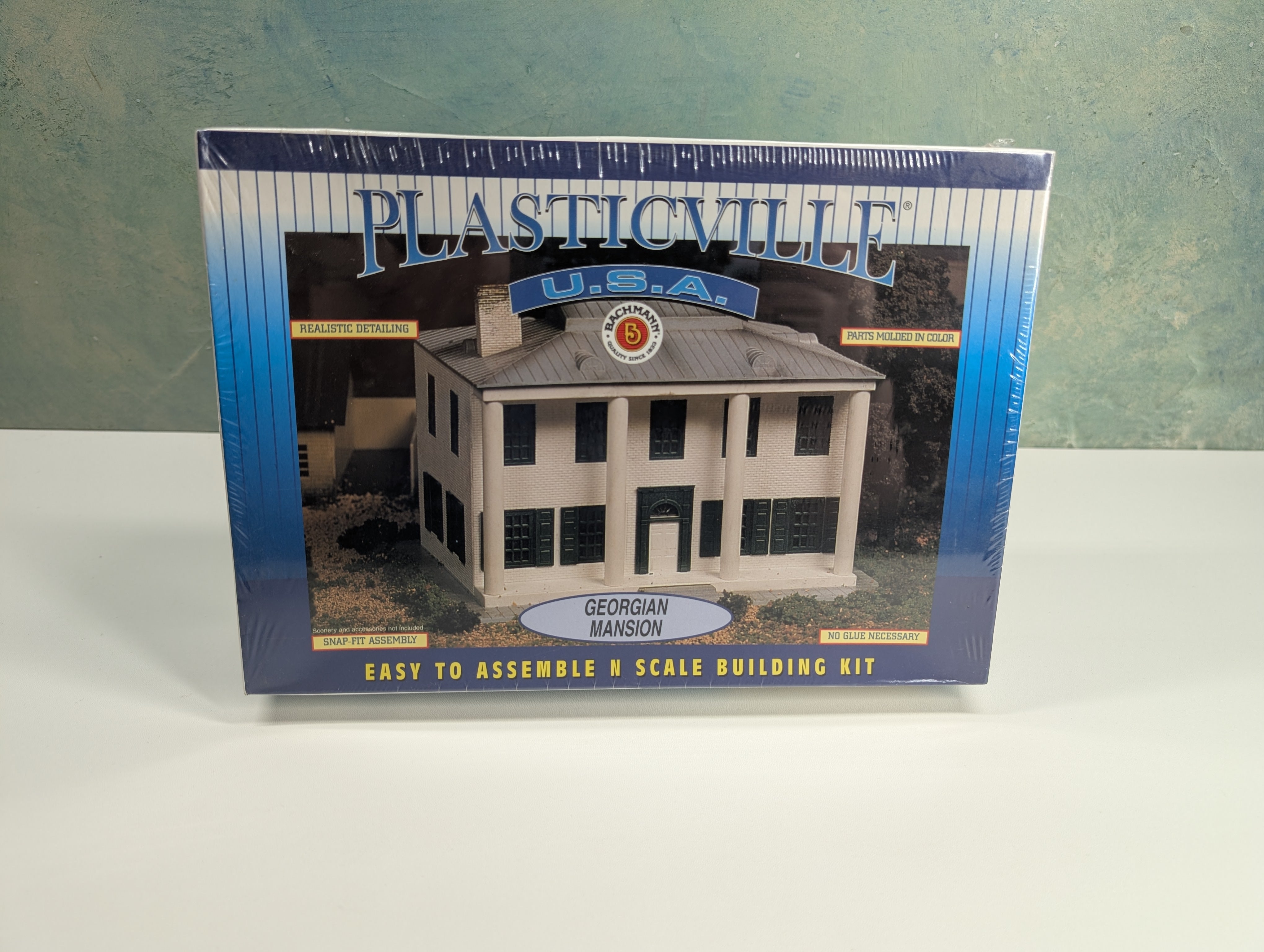 Bachmann Plasticville 45858 N Scale Georgian Mansion (Sealed) KIT