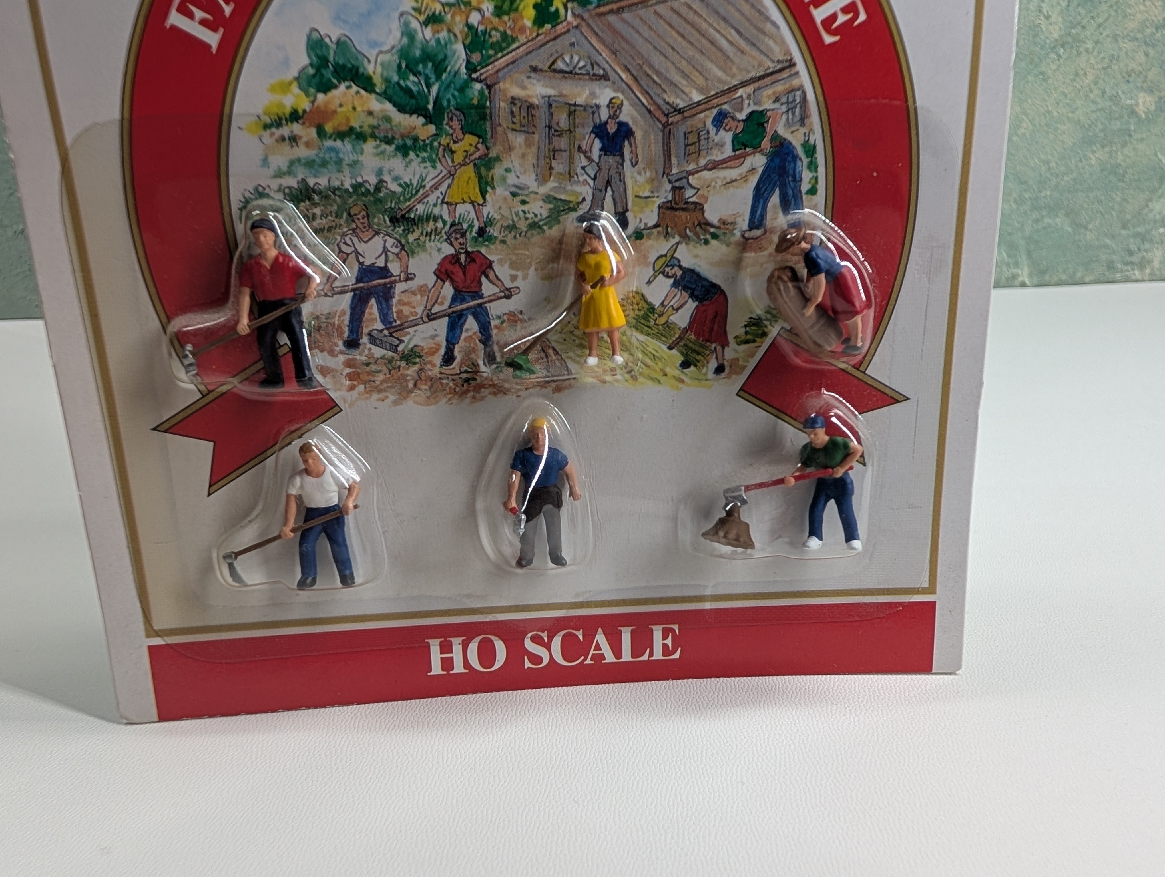 Model Power 5715 HO Scale Farm Action People (6 pcs)