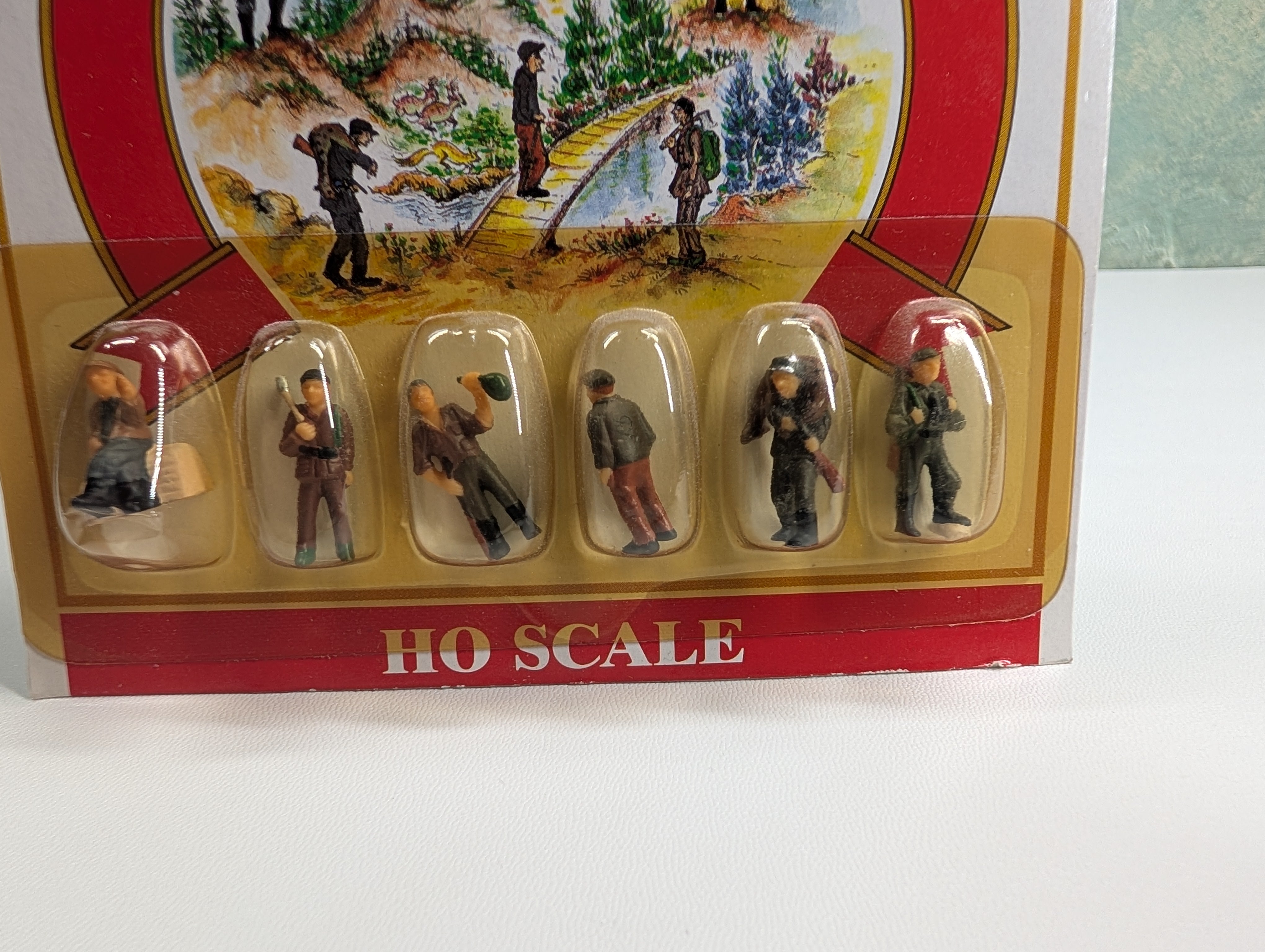 Model Power 5711 HO Scale Hunters (6 pcs)