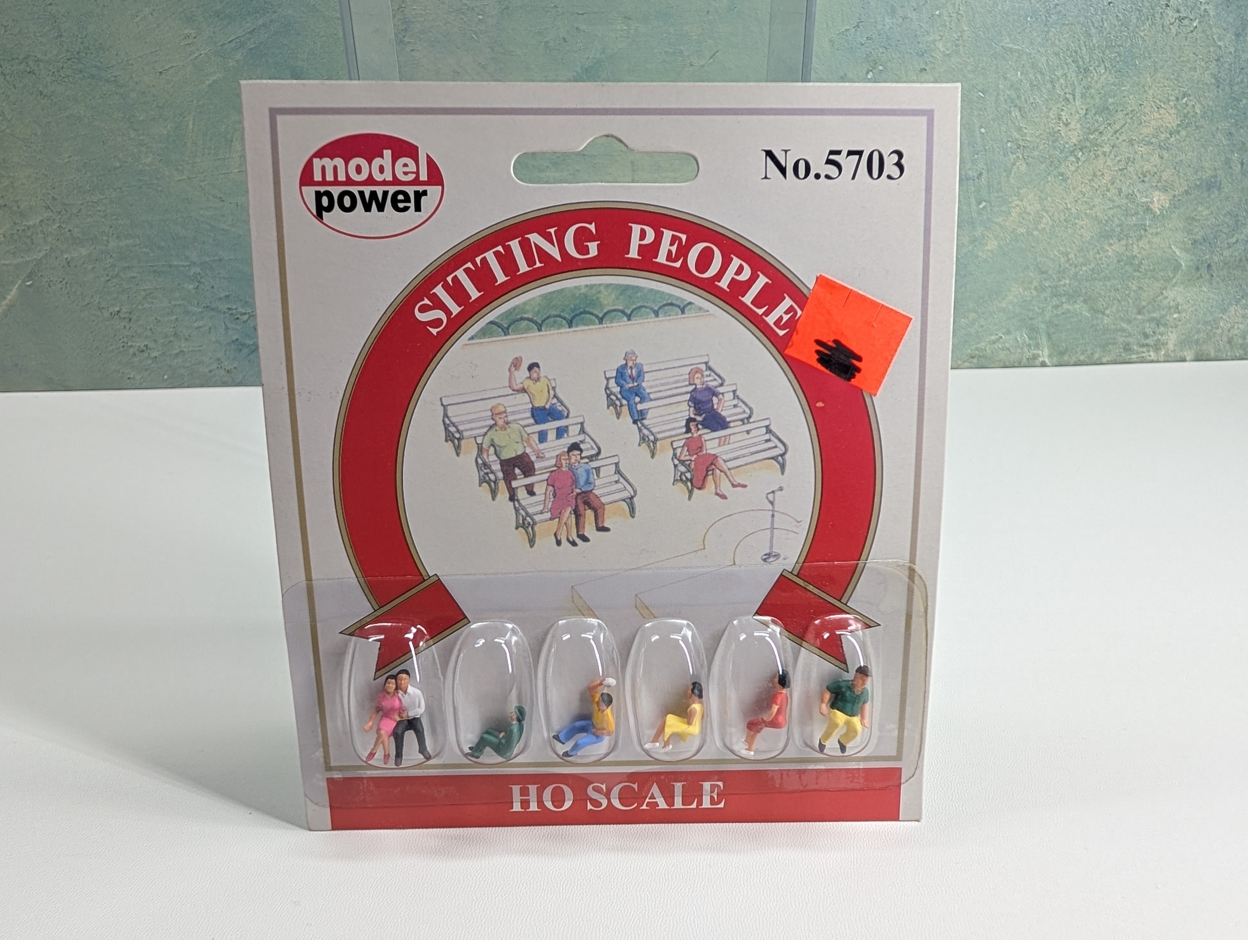 Model Power 5703 HO Scale Sitting People (6 pcs)