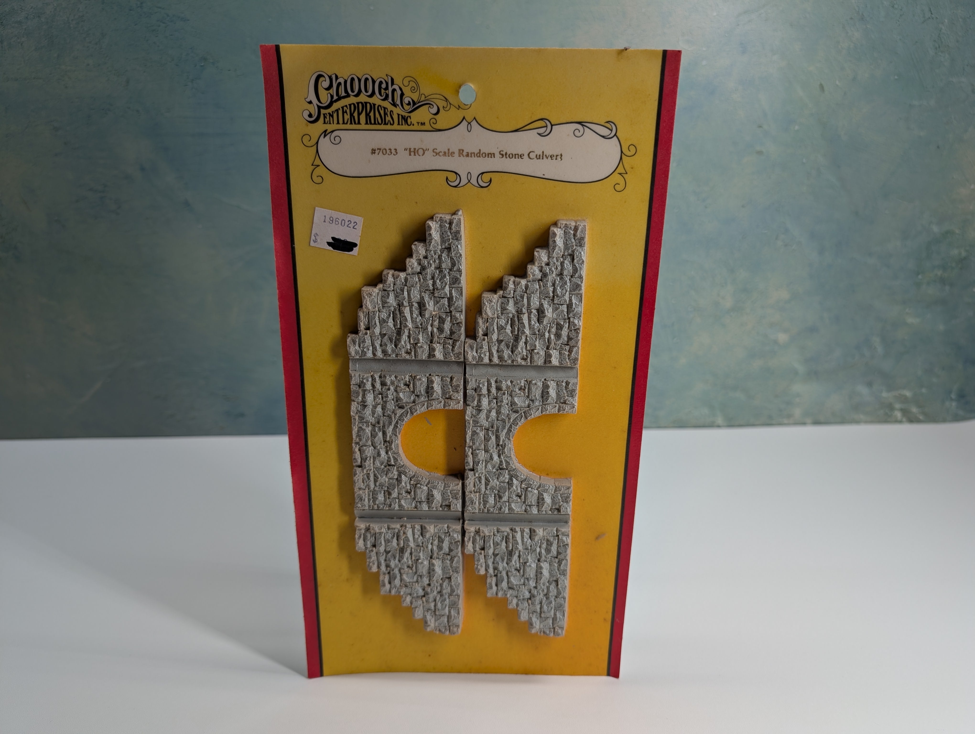 Chooch Enterprises Inc 7033 HO Scale Random Stone Culvert