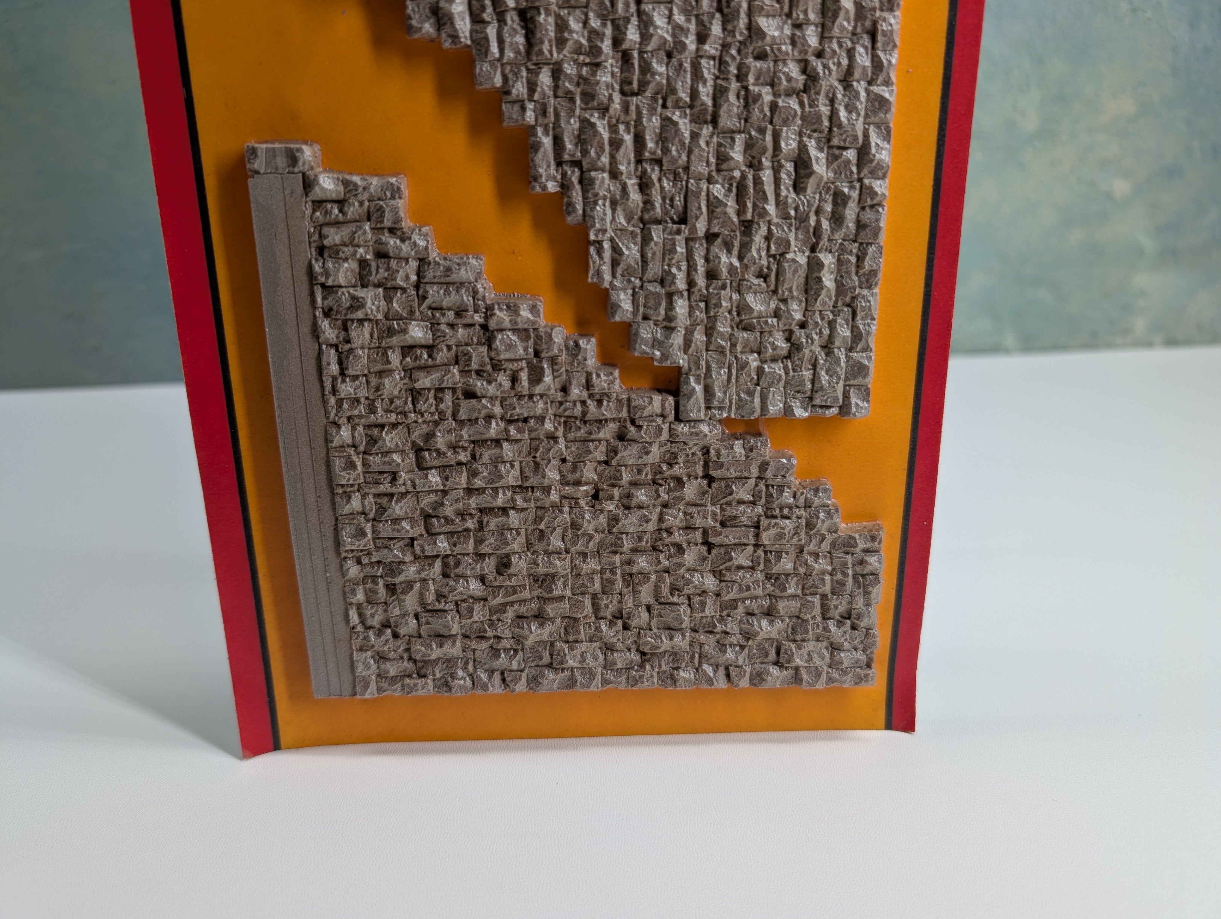 Chooch Enterprises Inc 7020 HO Scale Random Stone Stepped Retaining Walls