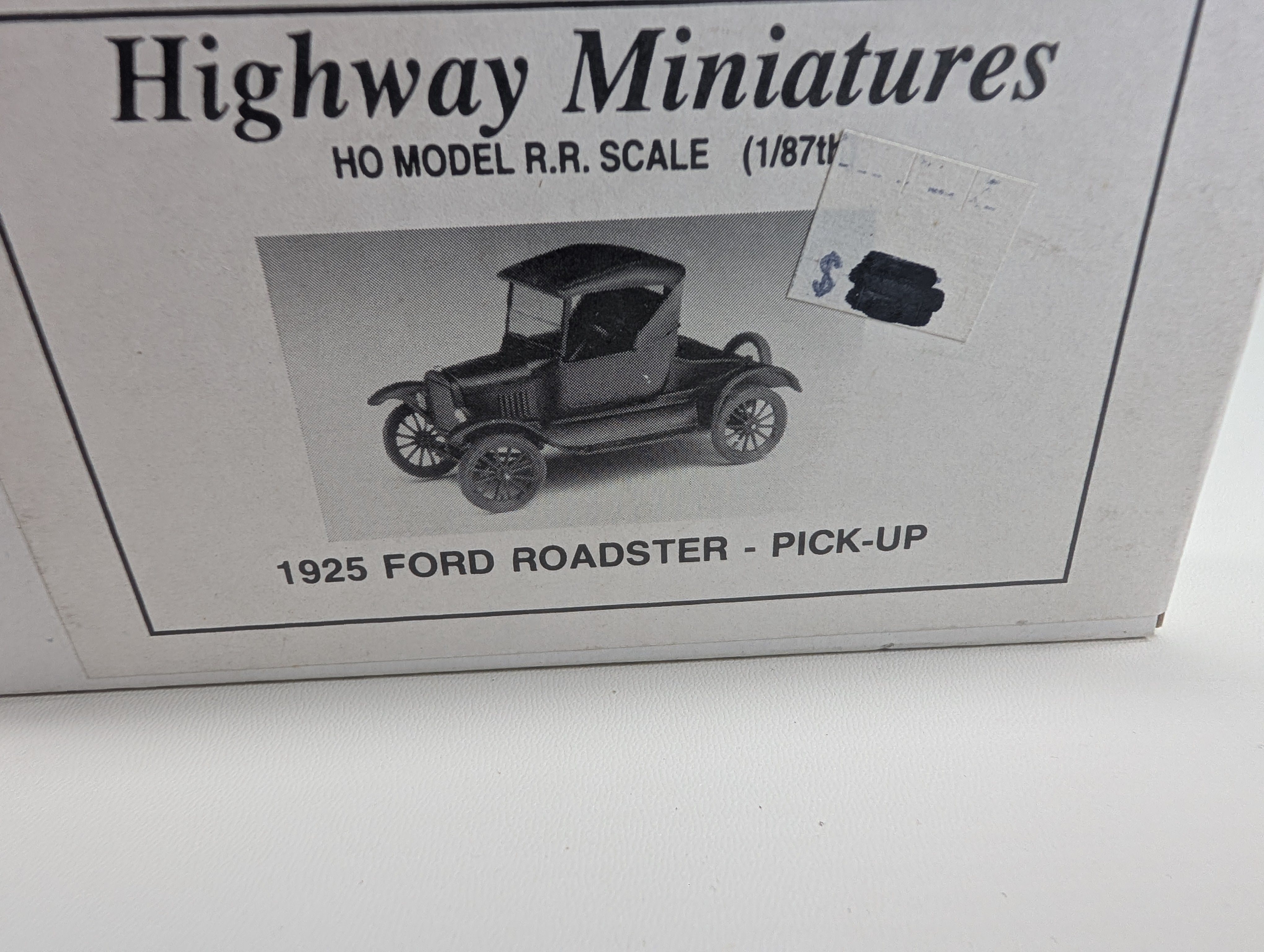 Highway Miniatures 360-213 HO Scale 1925 Ford Roadster Pick-Up KIT